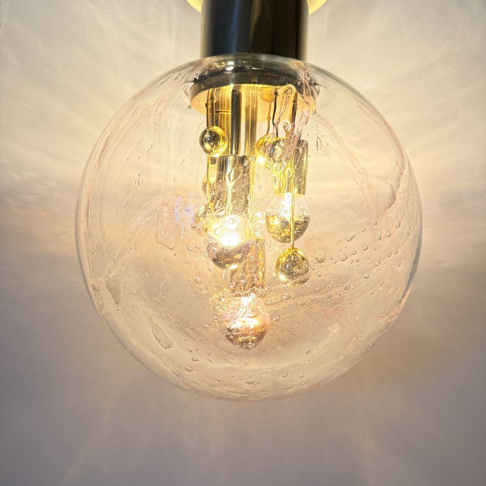 photo furniture Doria Leuchten Glazen Plafondlamp Grote Bol, Jaren 1970