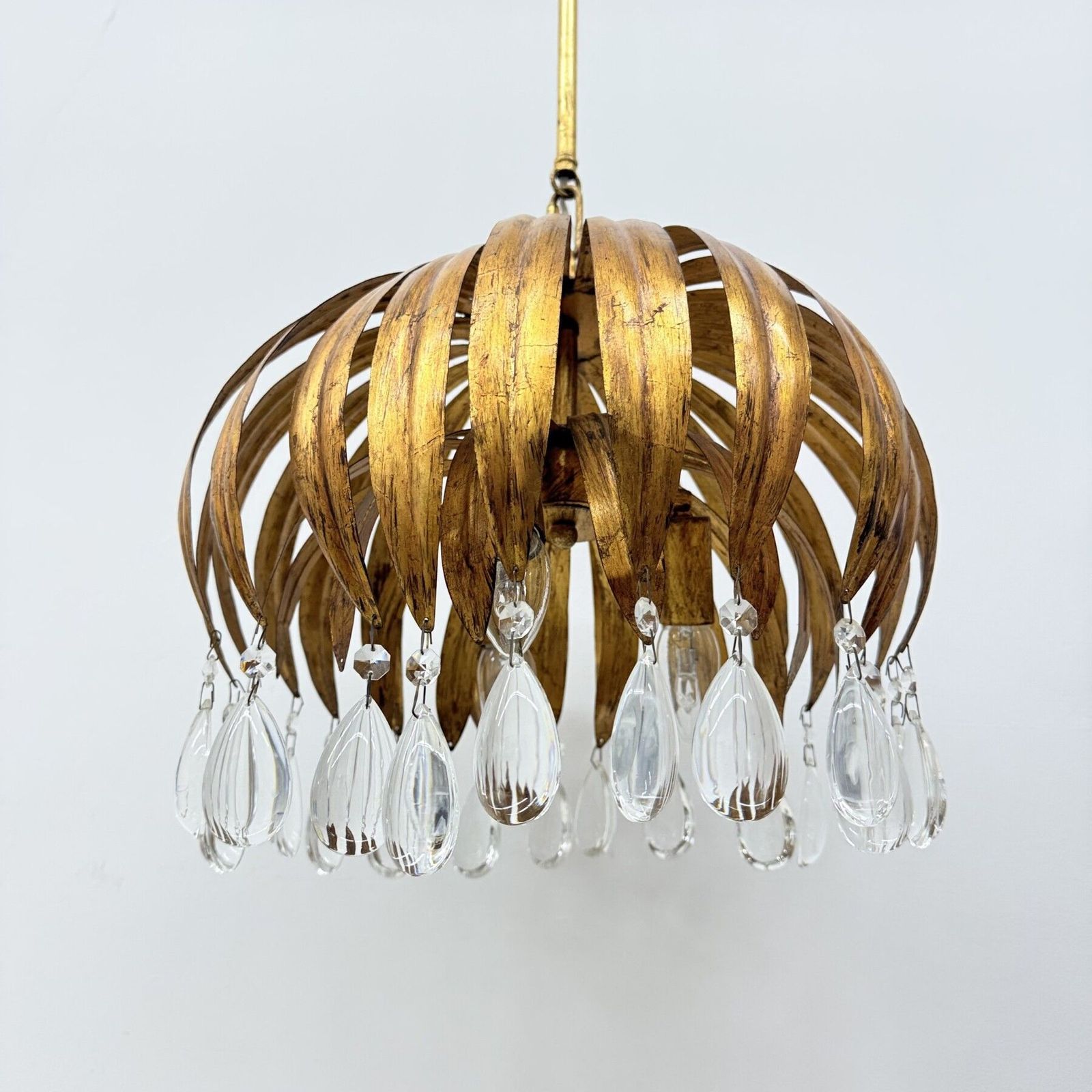 Verlichting Hollywood Regency Bladeren Hanglamp Met Kristallen, Jaren 1970 photo