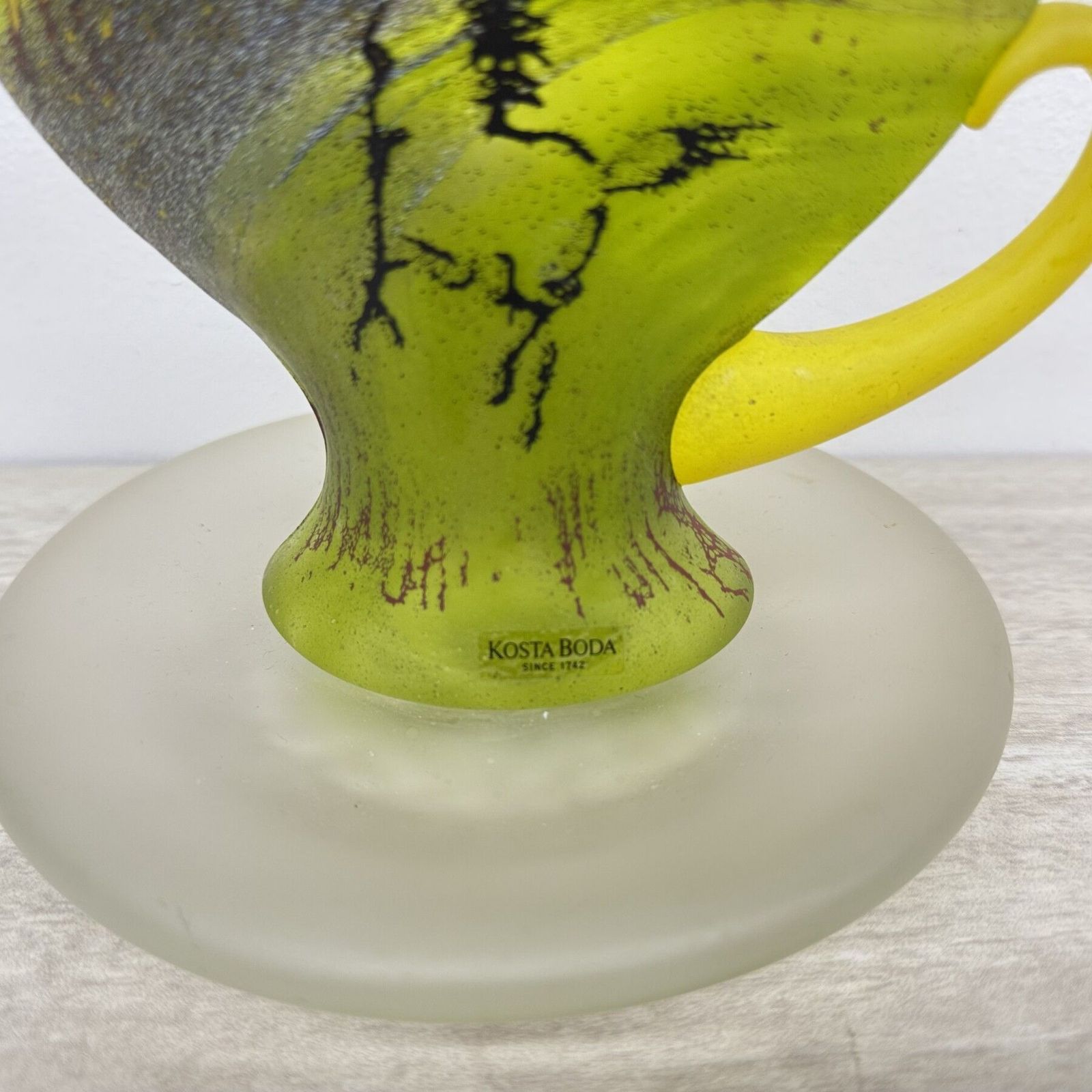 Rare Kjell Engman For Kosta Boda Sweden Green Glass Teacup , 1980’s photo vinterior
