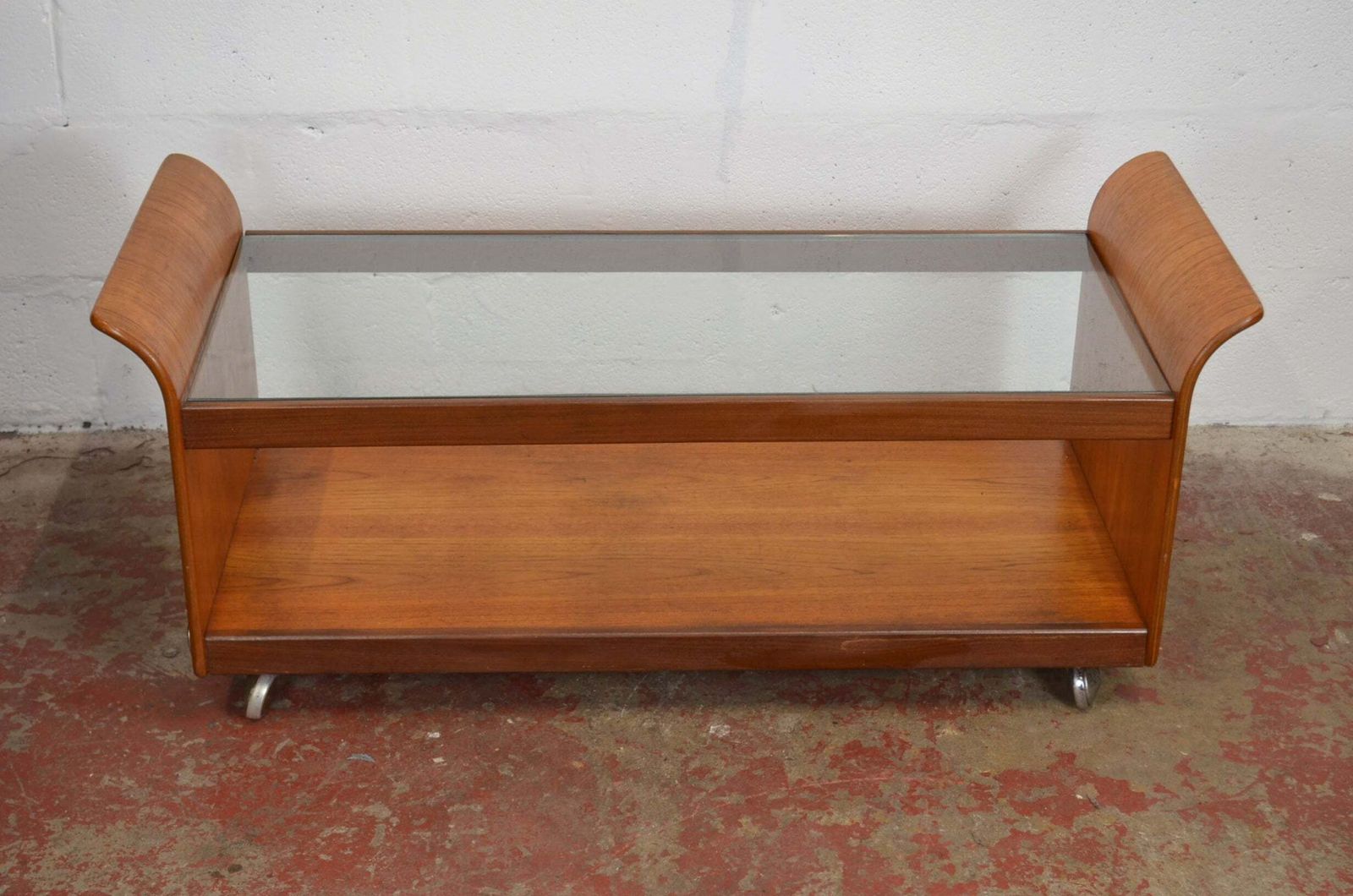 G Plan Coffee Table 'Tulip' Designed By Victor Wilkins photo vinterior