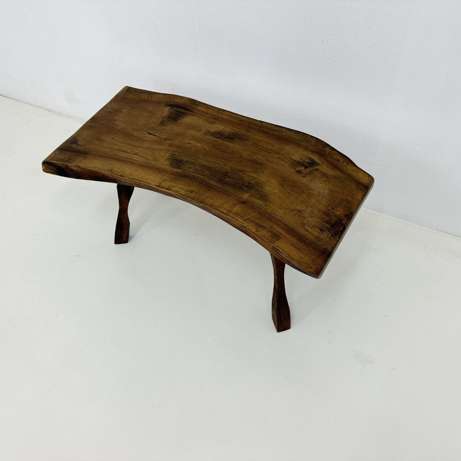 Brutalistisch Massief Houten Bijzettafel, Jaren 1970 photo vinterior