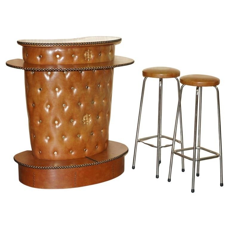 Lovely Vintage Mid Century Modern Leather Style Clad Home Cocktail Bar & Stools