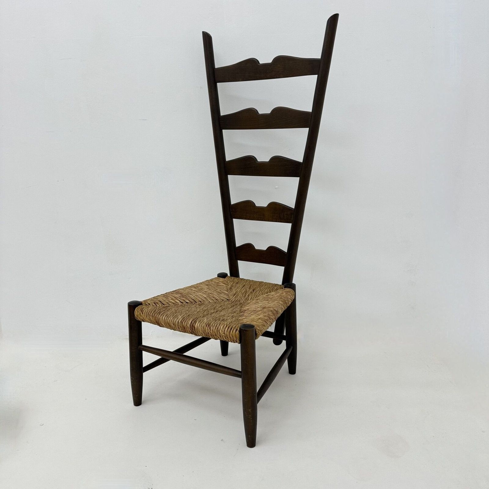 photo vintage Gio Ponti Haardstoel Met Ladderleuning In Walnoot Voor Casa E Giardino, Italië, Jaren 1930