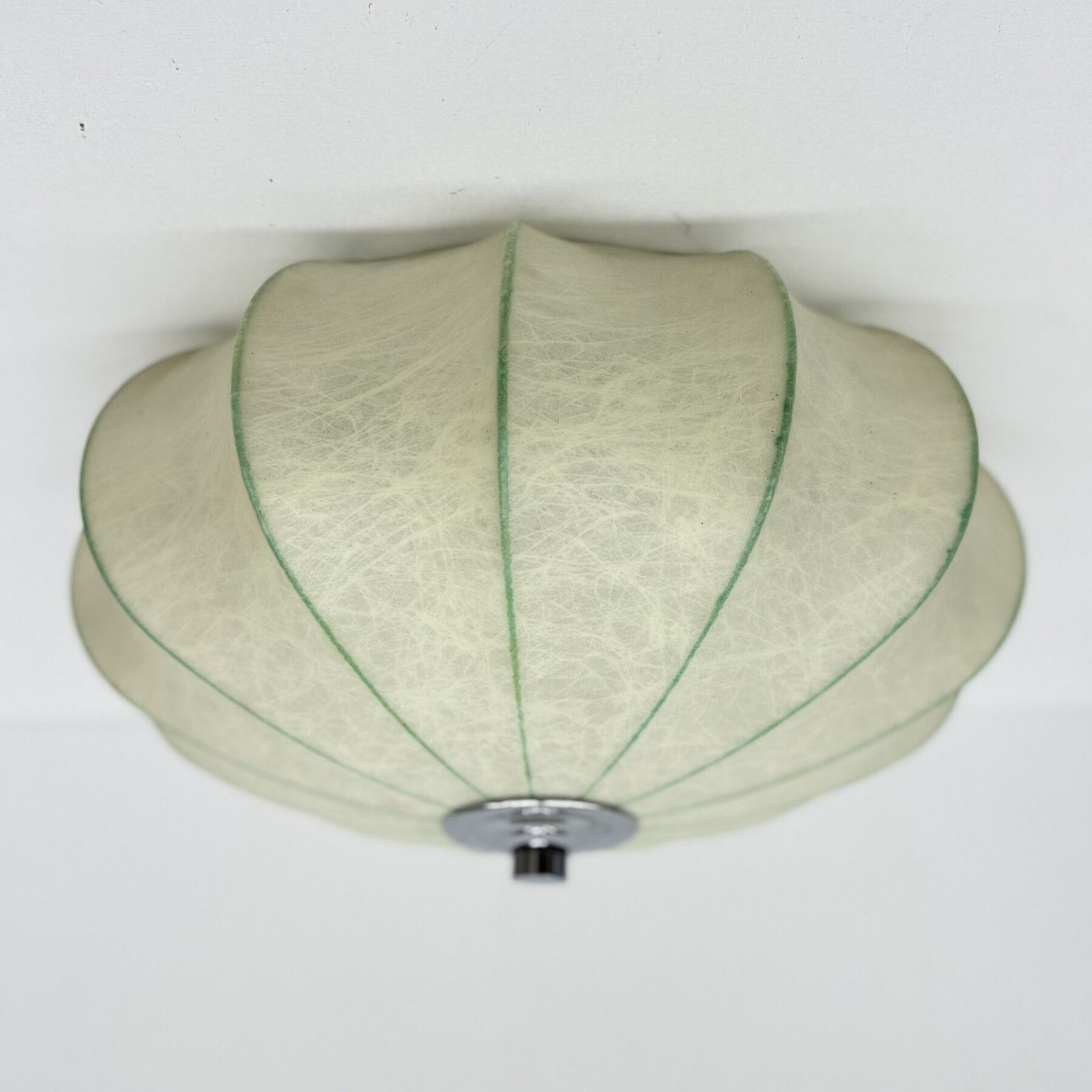 Cocoon Flush Mount Van Goldkant Leuchten, Jaren 1960