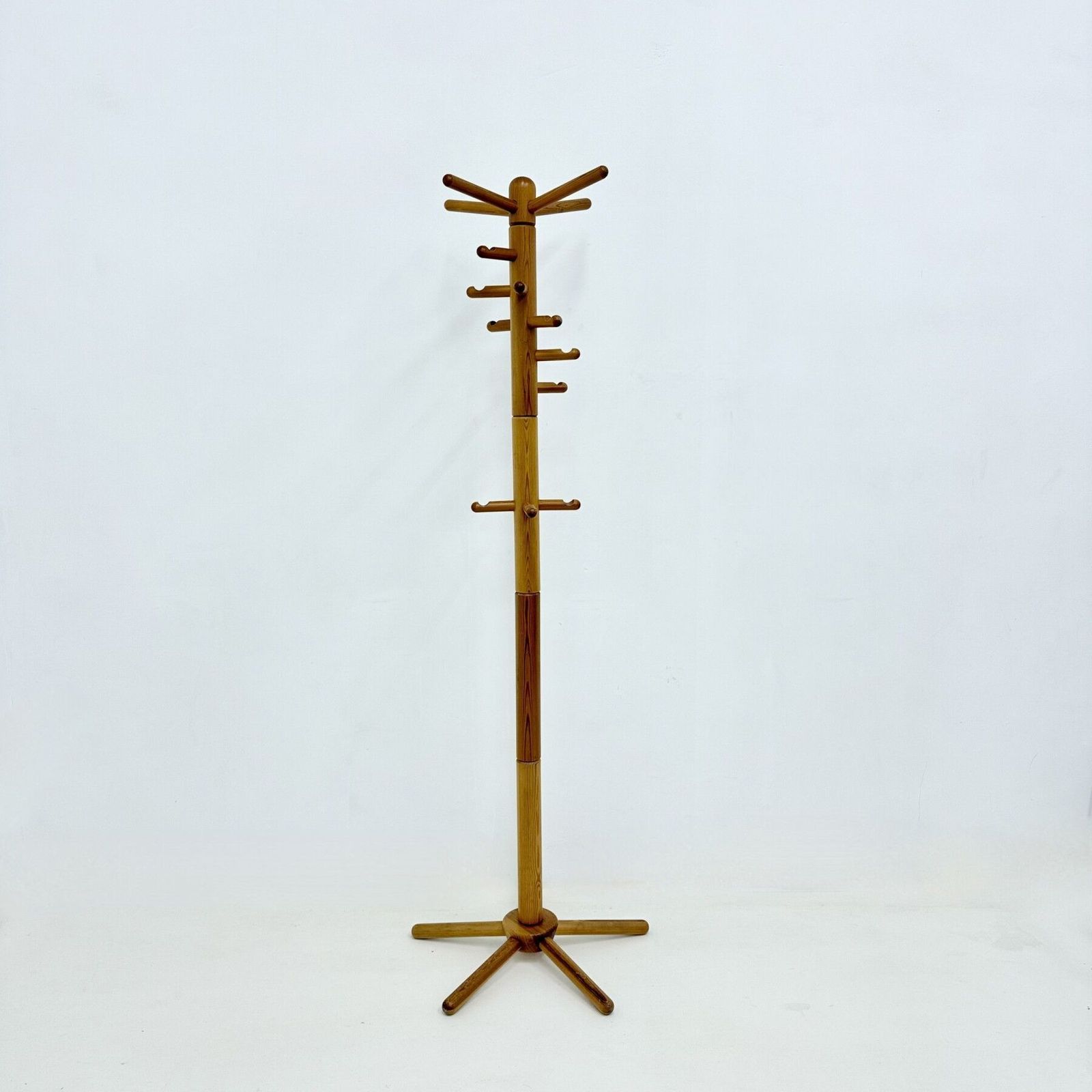 Mid Century Kapstok Van Massief Grenenhout, Jaren 1970