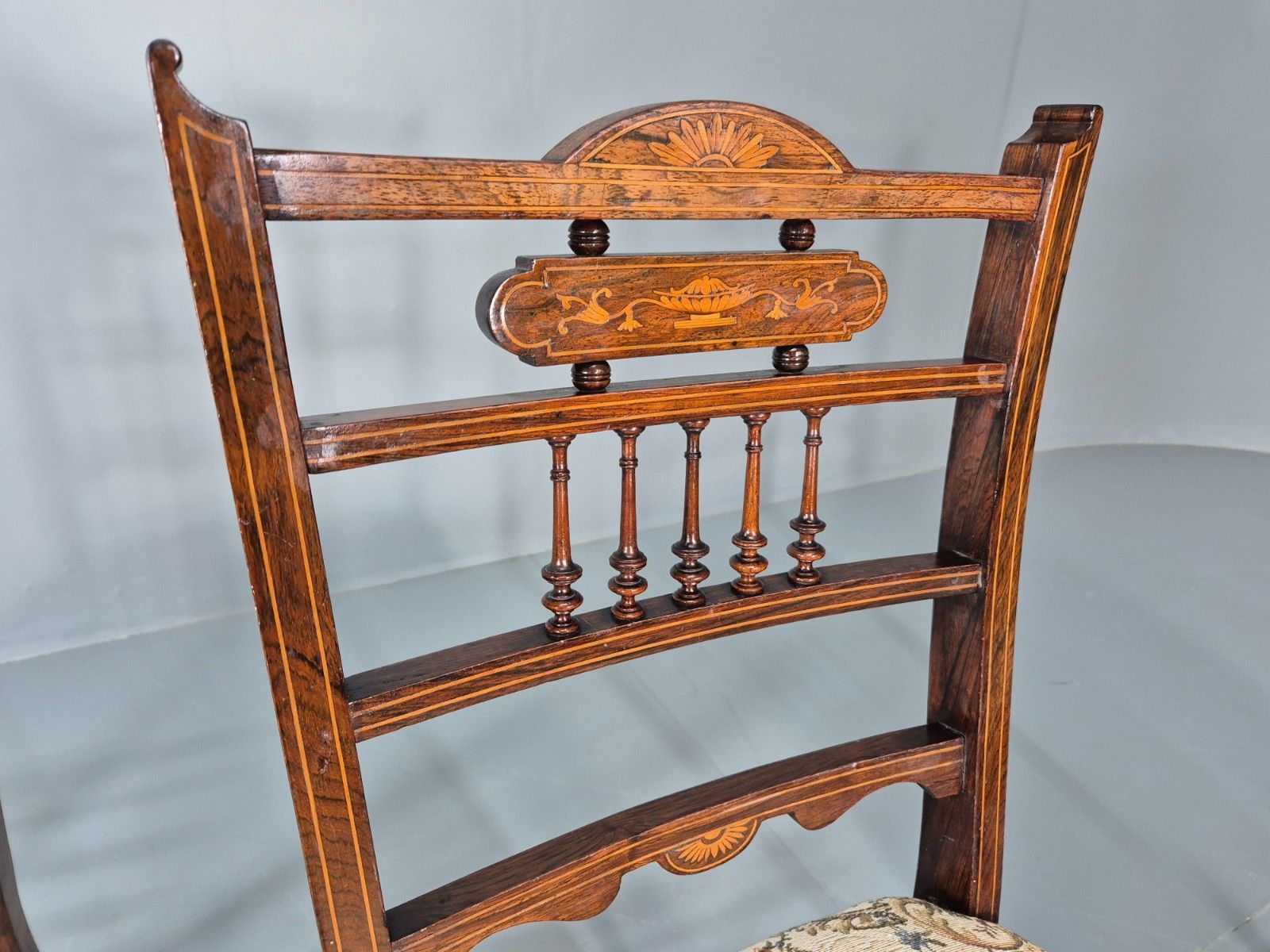 photo vinterior 3 Antique Saloon Chairs Rosewood Frame Floral Seats Inlay Victorian Eb10990 Vdin