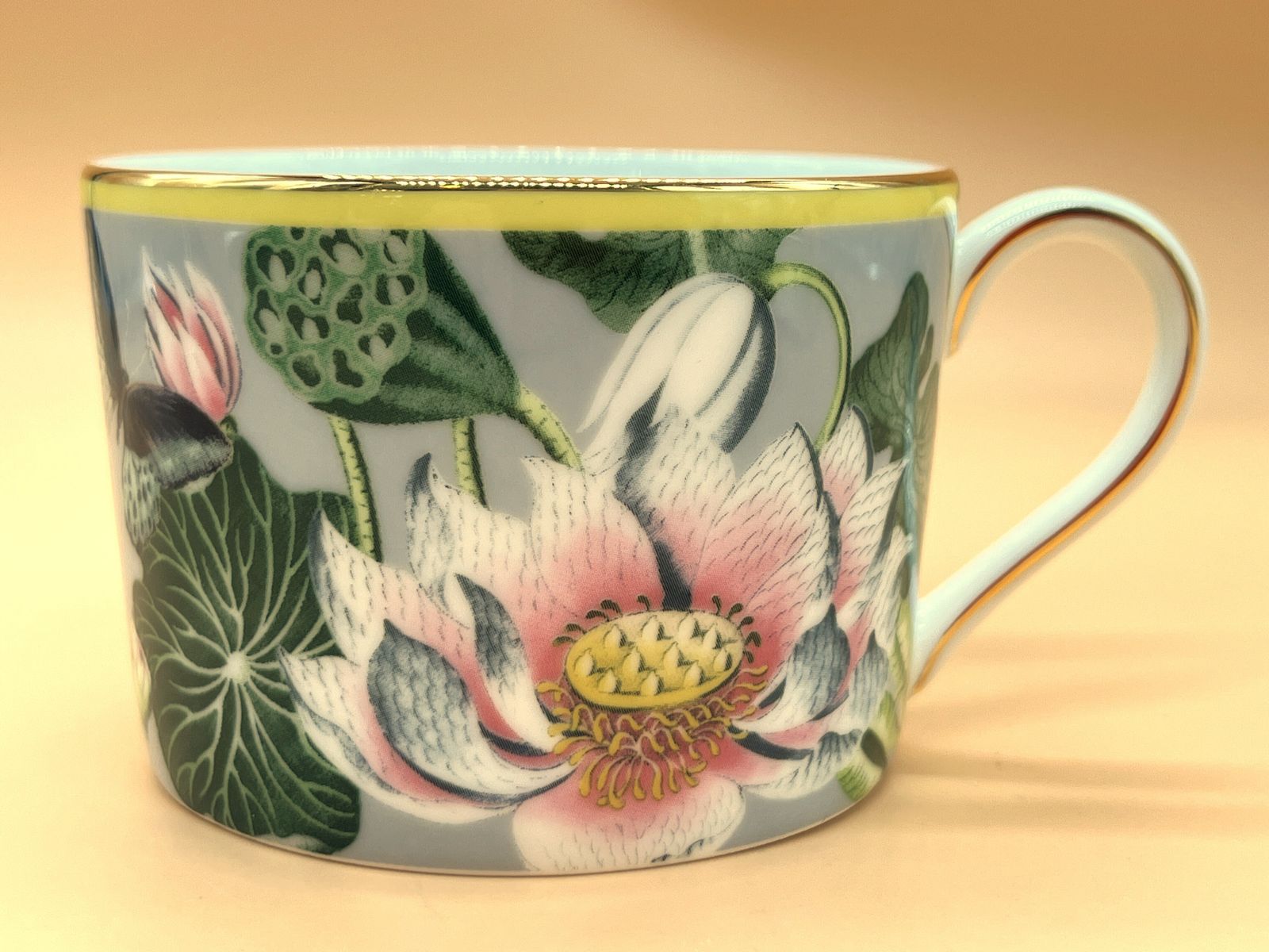 Wedgwood China Wonderlust Collection Waterlily Design Tea Cup & Saucer Duo. photo Home Decor