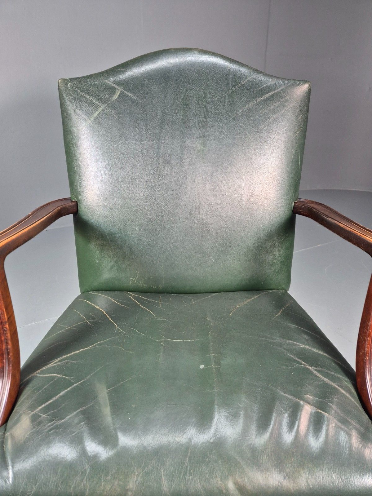200.0 Georgian Style Elbow Chair Green Leather Mahogany Frame Danish 1970 Eb10809 Vlea photo