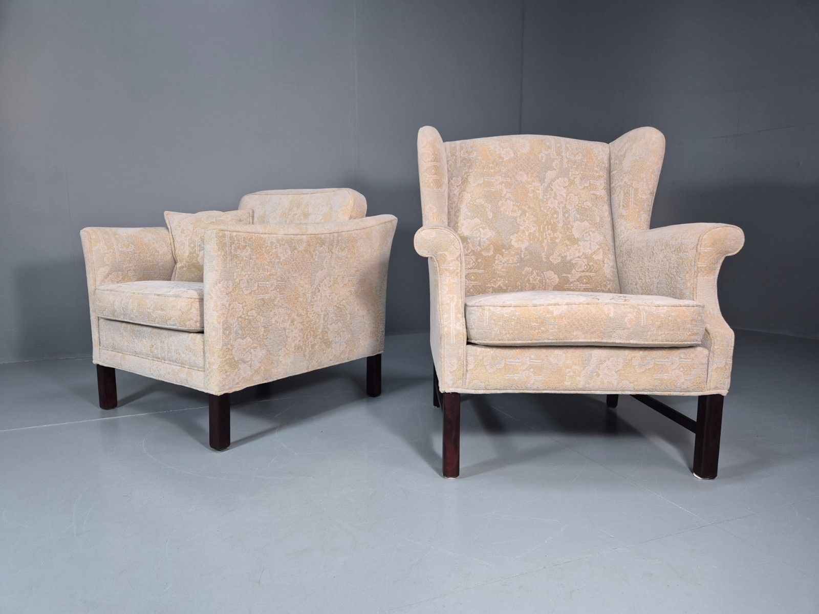2 1970s Retro Lounge Chairs Danish Floral Cream Upholstery Eb10764 Vclo photo furniture