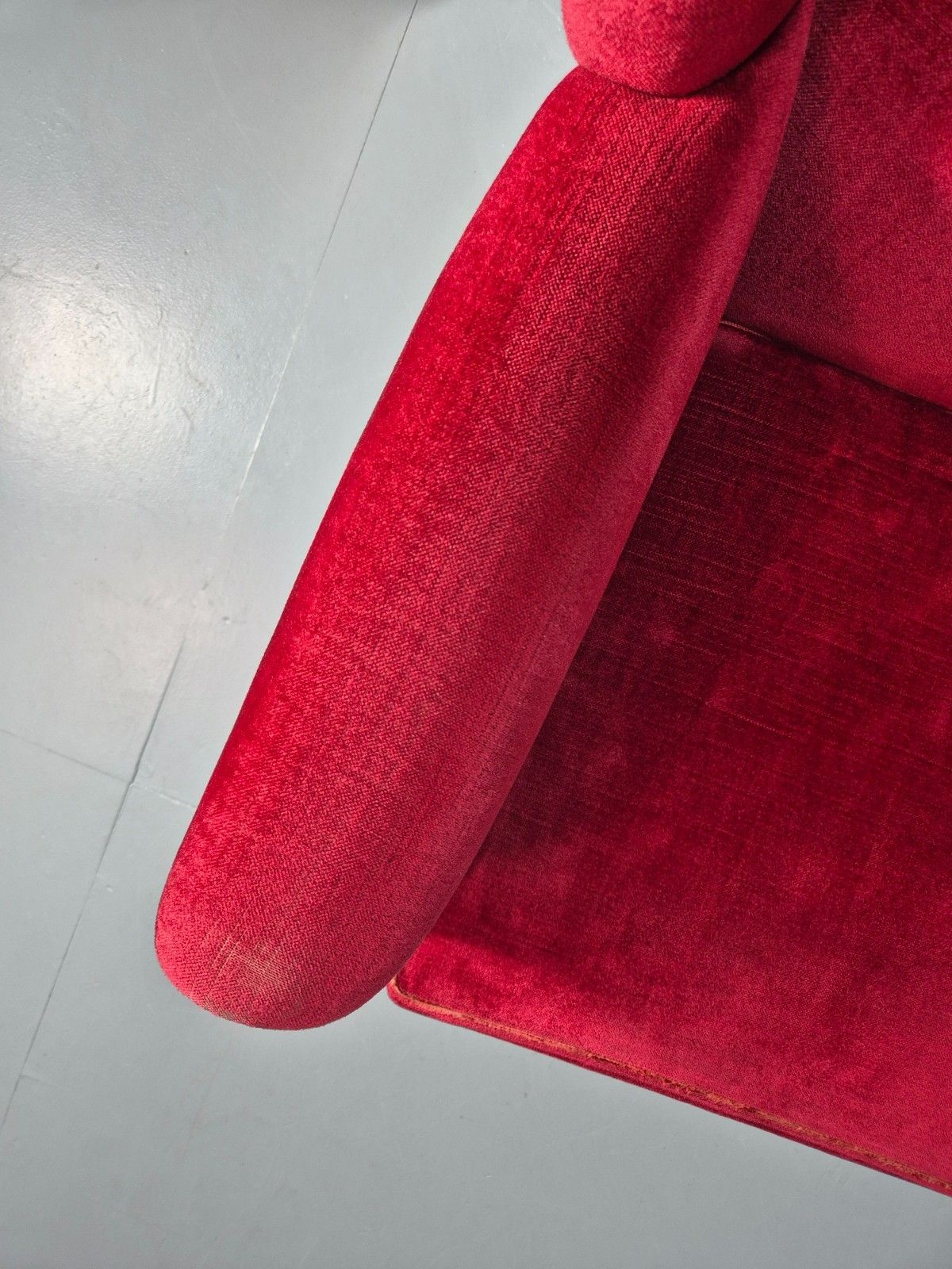 photo vintage Wing Back Lounge Chair Red Velour Danish 1960s Georgian Style Eb10754 Vclo
