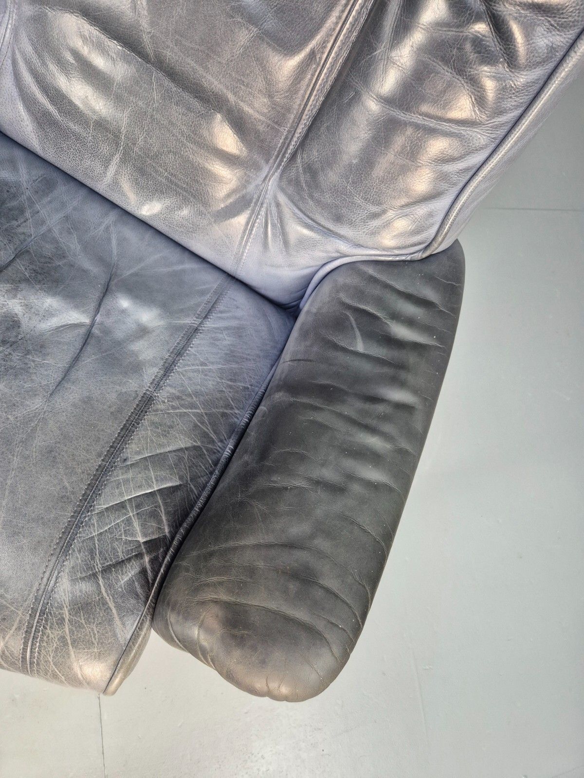 Mogens Hansen Leather Chair And Footstool Vintage Danish Design 1990 Eb9270 Mnor photo vintage