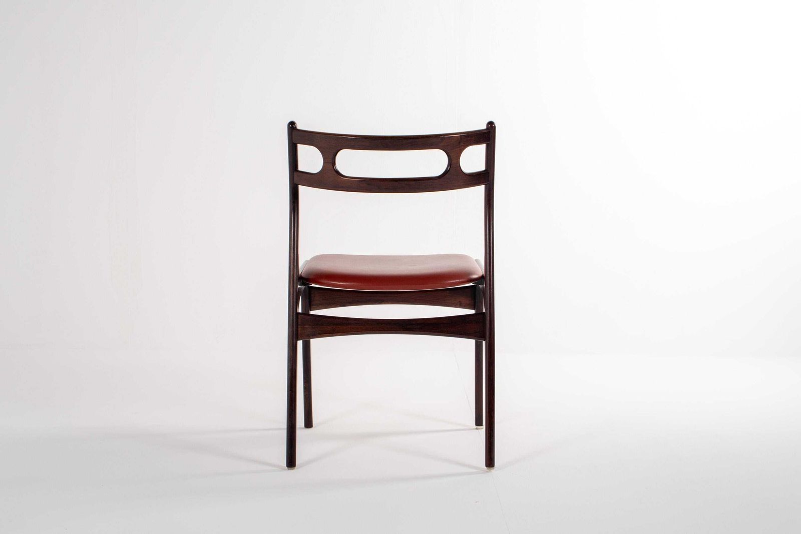 photo for sale Set Of 4 Johannes Andersen Dining Chairs, Model 138, Rosewood, Denmark, 1960s