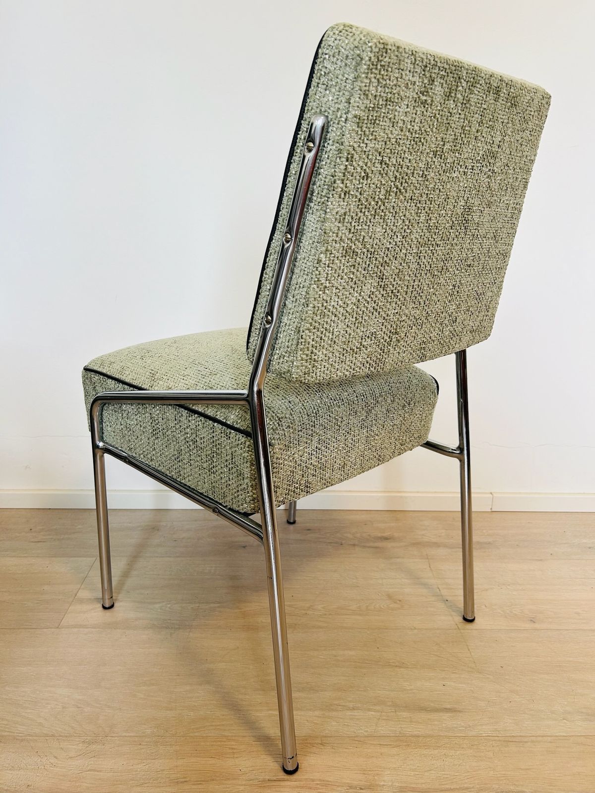 photo furniture Bauhaus Chrome Plated Dining Chairs, Set Of 2, Hungary, Peresztegi József , 1960s