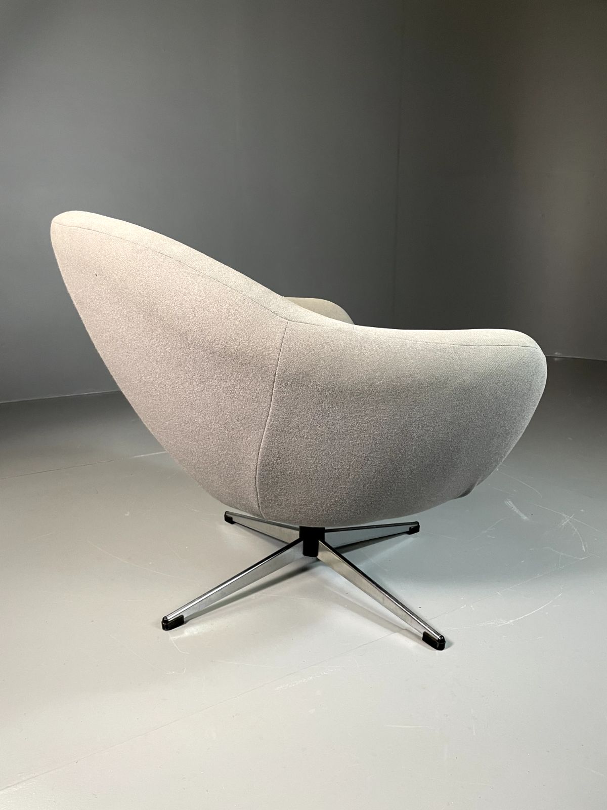 Danish Swivel Bucket Chair 1980s Vintage Retro Mcm Eb6359 Mswi photo 175.0