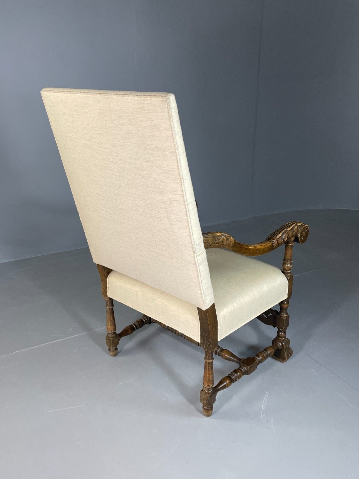 photo furniture Vintage Danish Lounge Chair Cream Cotton Oak Frame Antique Style Eb6917 Vnor
