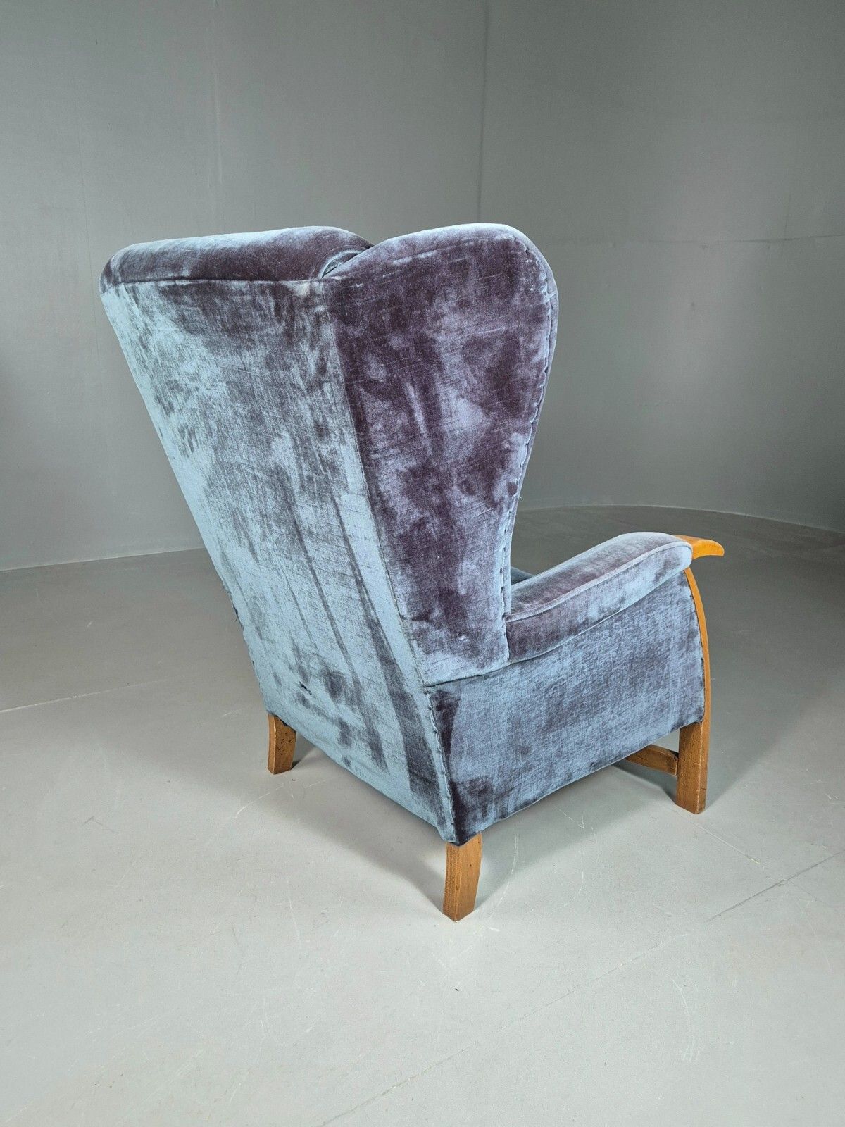 150.0 Vintage Lounge Wingback Chair Blue Velour Beech Frame 1950 Retro Mcm Eb7108 Vclo photo