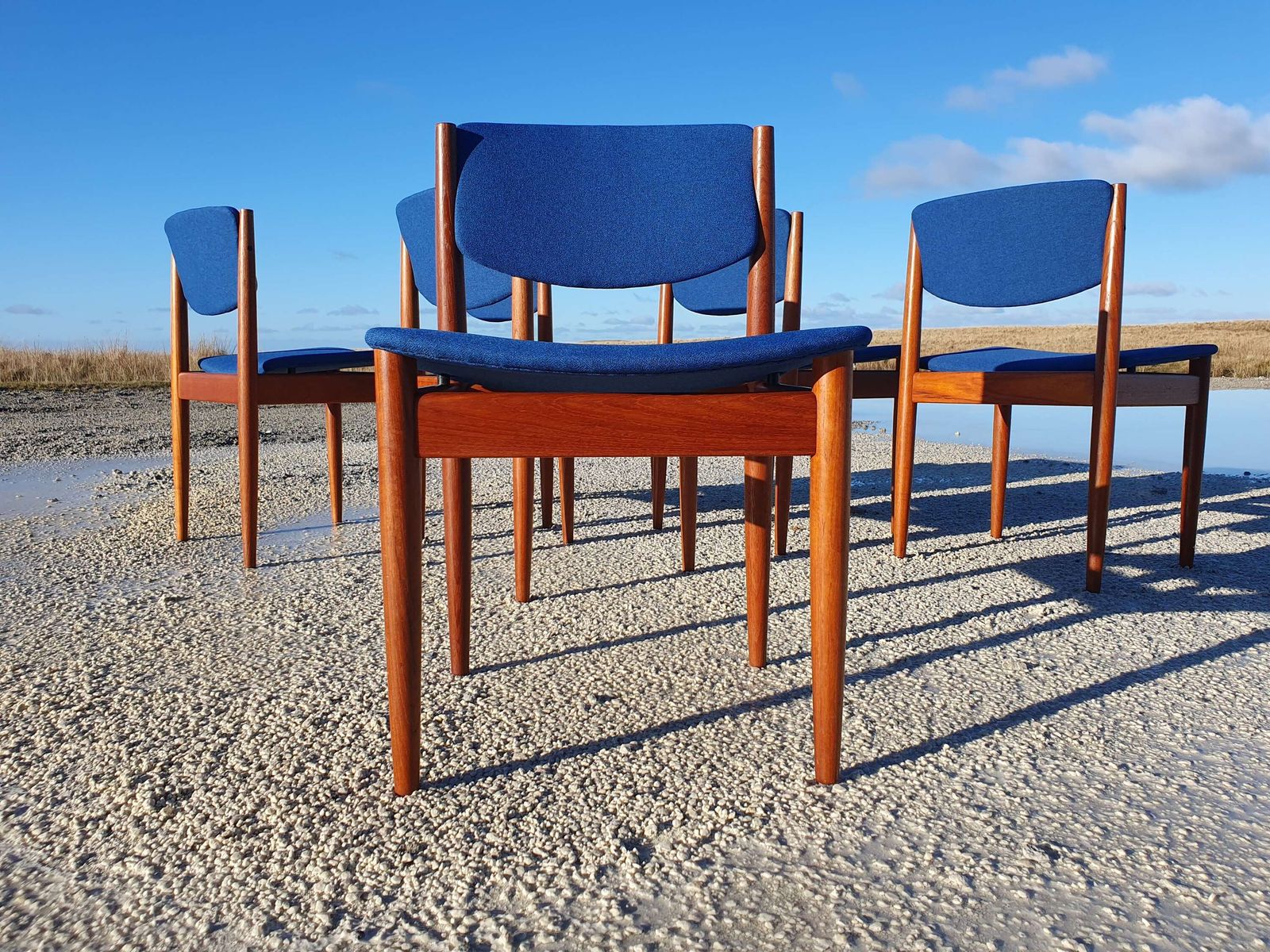 A Set Of Six Model 197 Dining Chairs By Finn Juhl For France & Son, Denmark. photo vintage
