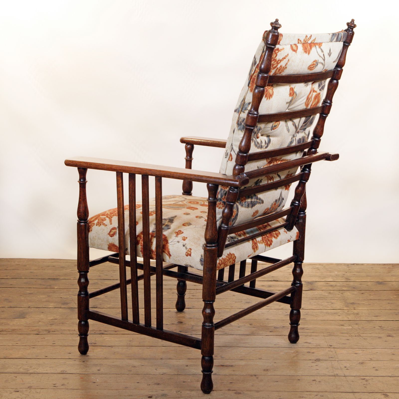An Arts & Crafts Oak Reclining Armchair Retailed By Shapland And Petter And Wylie & Lochhead photo buy