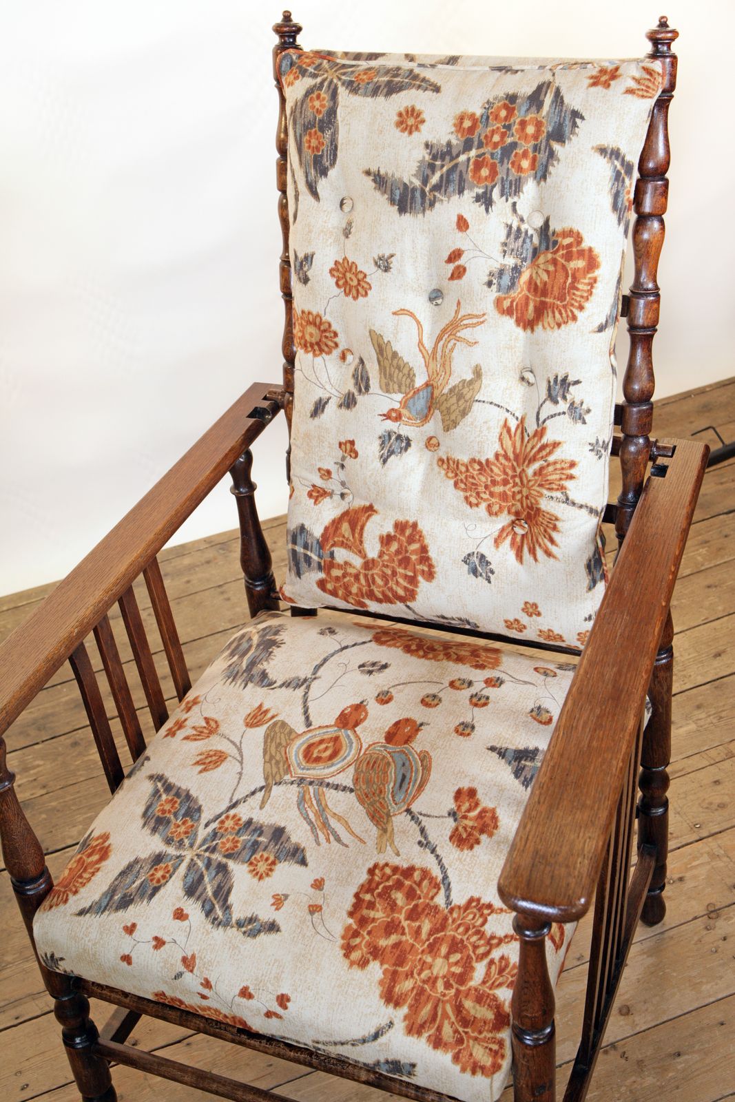 An Arts & Crafts Oak Reclining Armchair Retailed By Shapland And Petter And Wylie & Lochhead photo Furniture