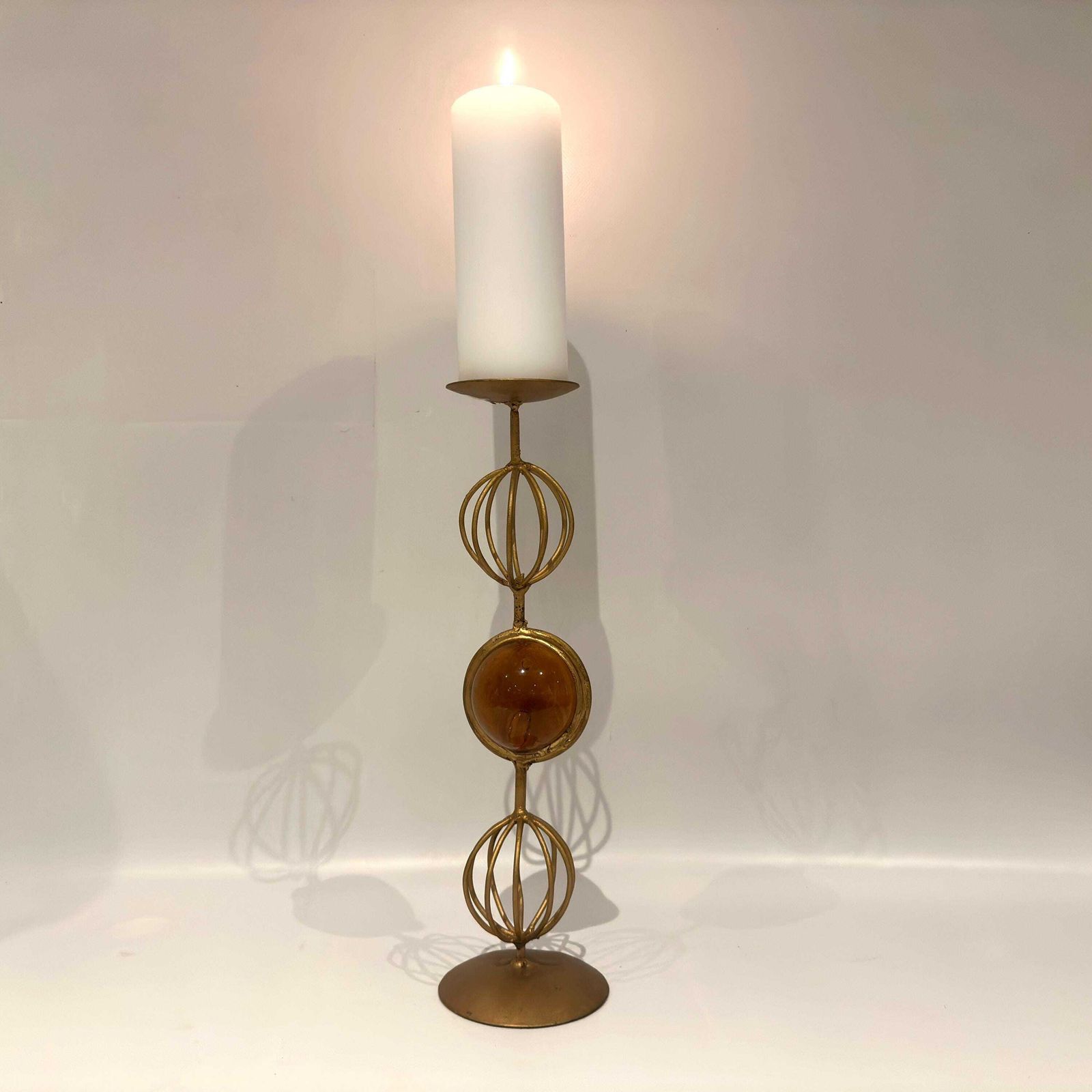 photo furniture Mid Century Scandinavian Sculptural Candleholder – Amber Glass & Gilded Metal, 37 Cm