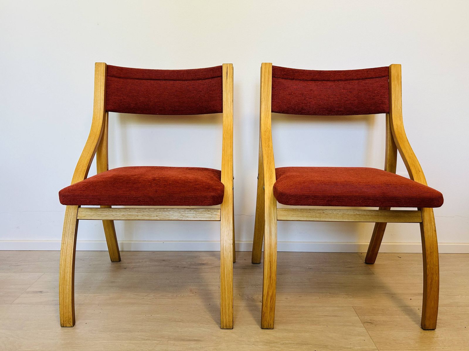 photo vinterior Vintage Dining Chairs By Ludvík Volák For Dřevopodnik Holešov, 1960’s, Set Of 4