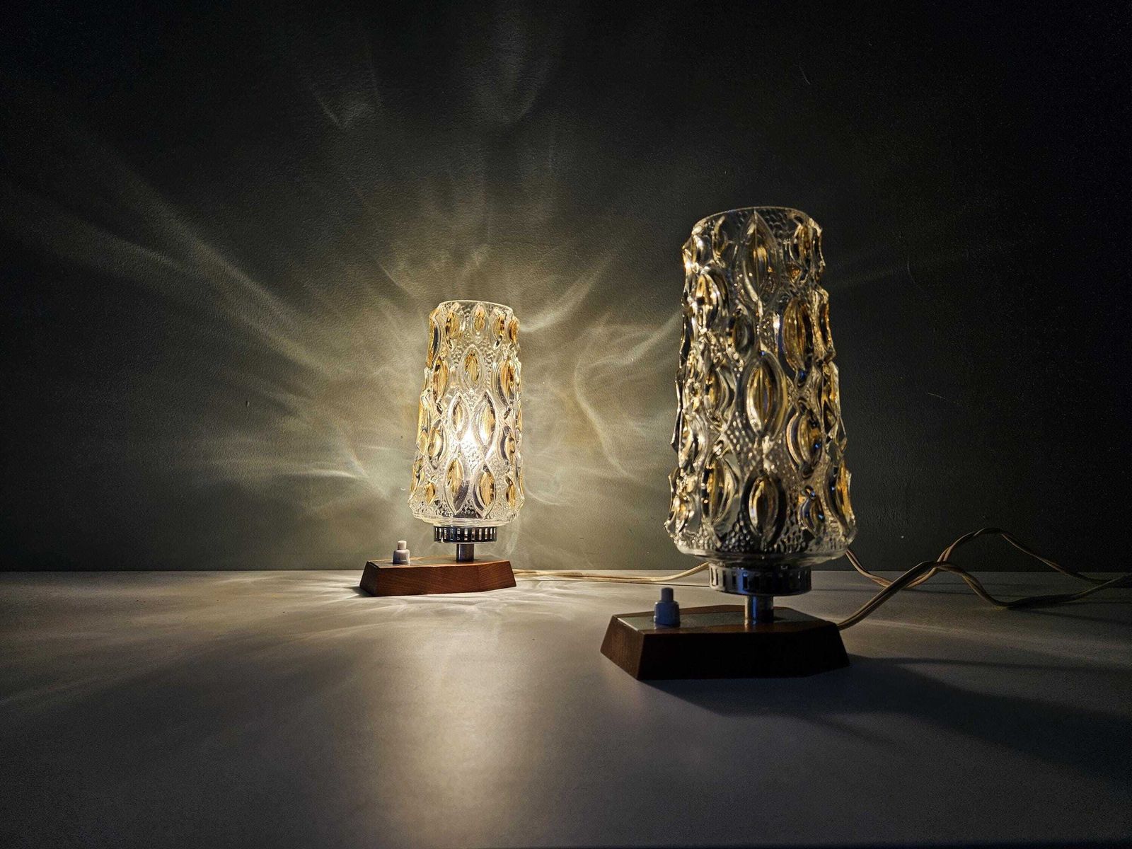 Vintage Bedside Lamps Pair / Desk Lamps / 60's / Mid Century Modern photo furniture