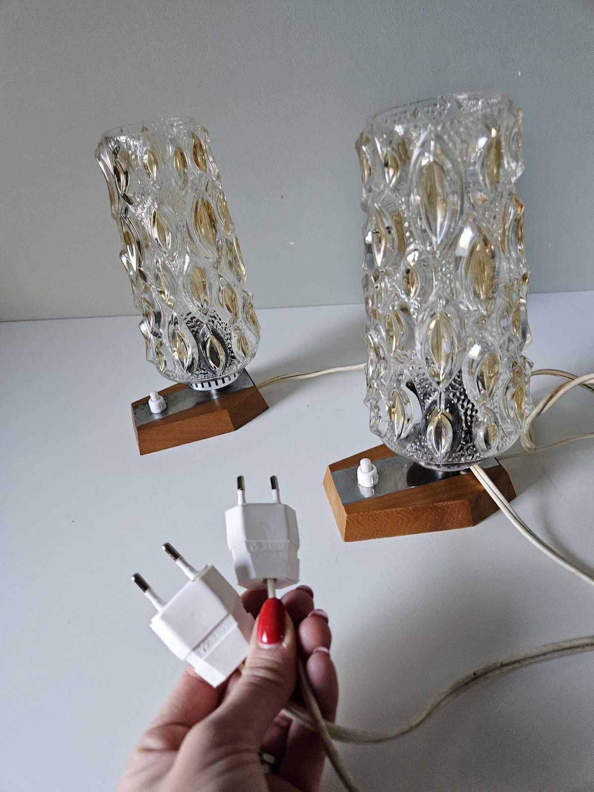 Vintage Bedside Lamps Pair / Desk Lamps / 60's / Mid Century Modern photo for sale