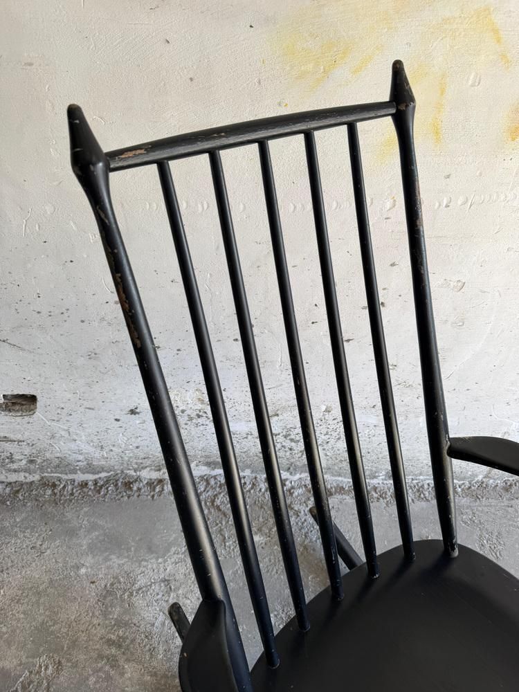 Scandinavian Black Windsor Style Rocking Chair photo Furniture