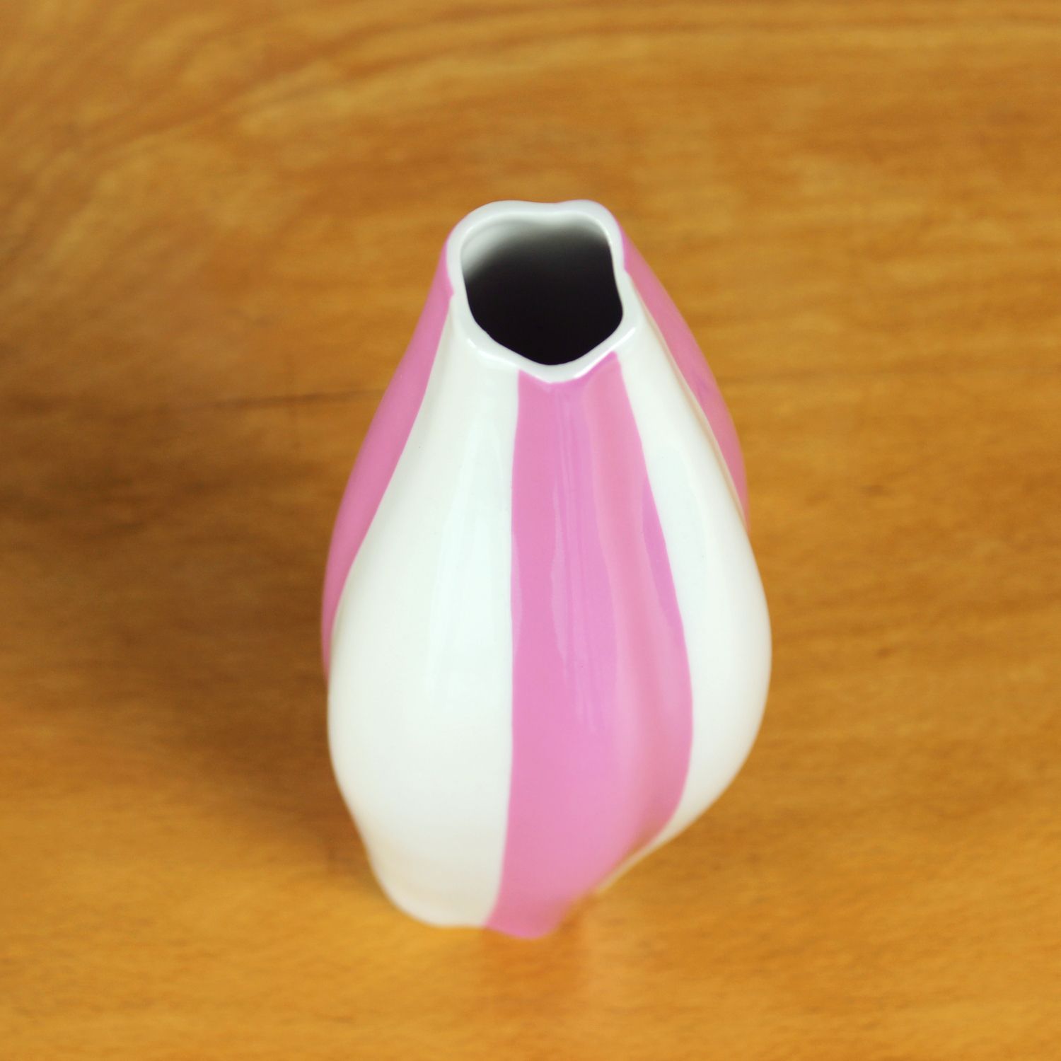 Pink & White Porcelaine Vase By Royal Dux, Czechoslovakia 1960s photo furniture