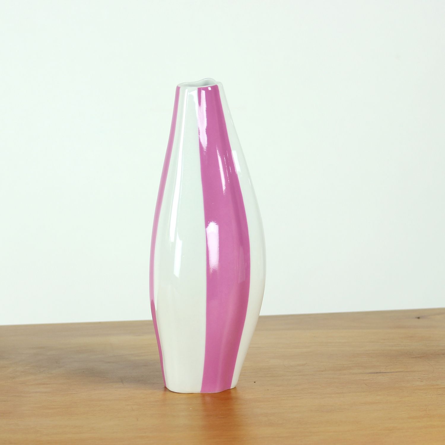 Pink & White Porcelaine Vase By Royal Dux, Czechoslovakia 1960s photo 220.0