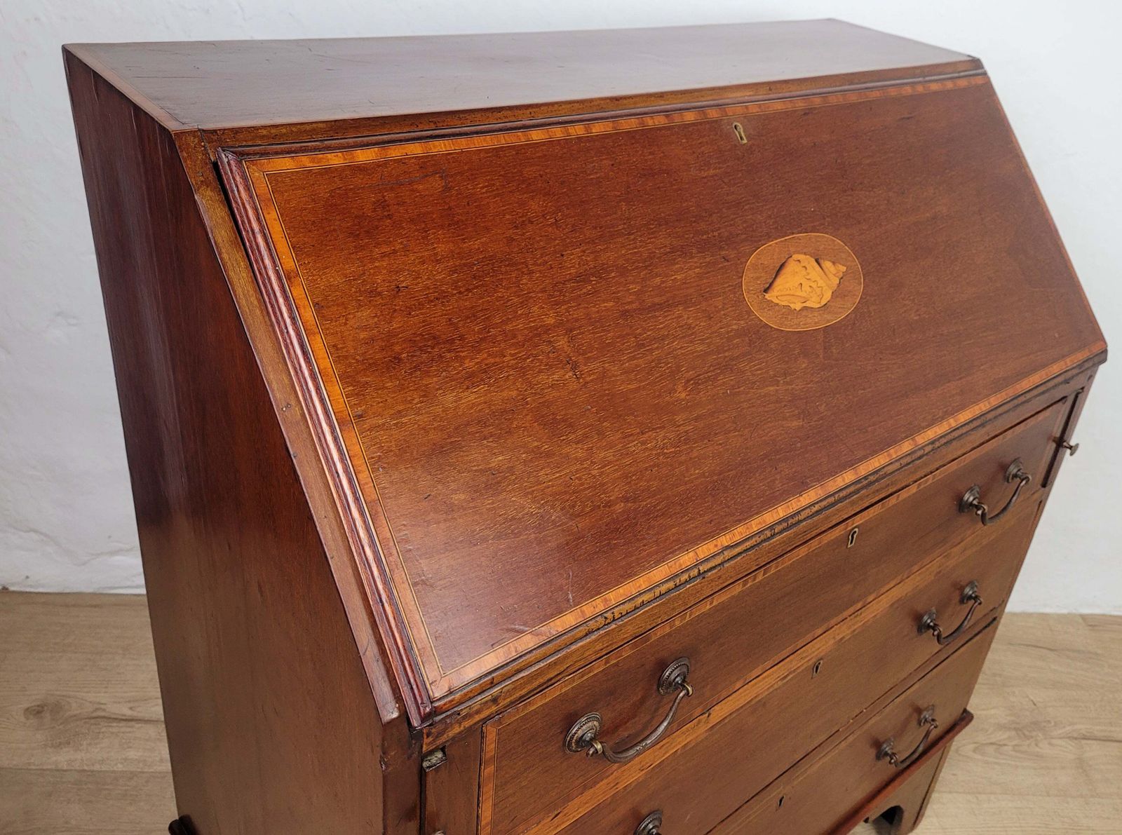 Edwardian Writing Bureau Desk Key & Lock Shell Motif 1910 Delivery Available photo vinterior