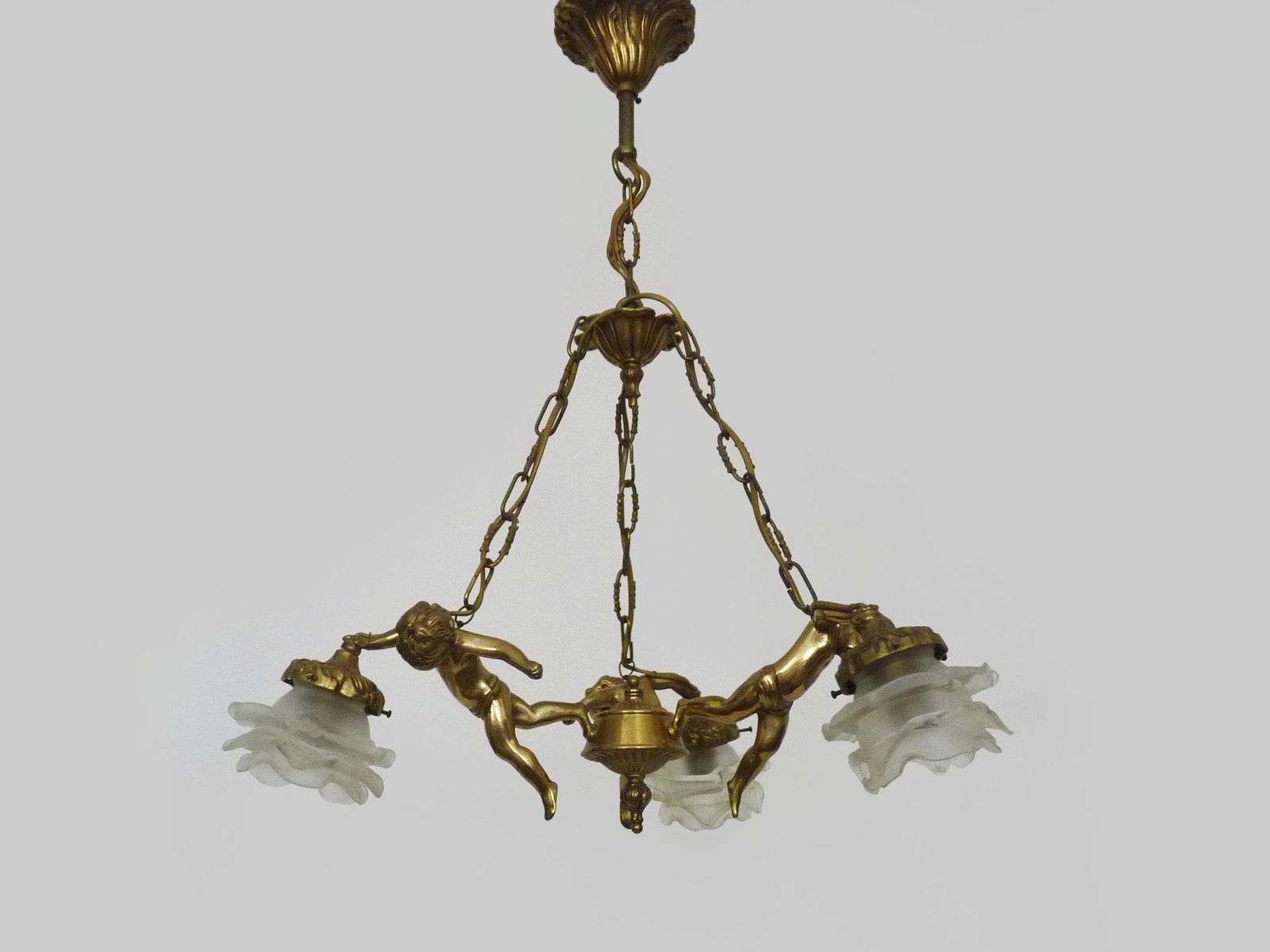 Stunning 3 Light Cherub Chandelier With Rose Shaped Tulip Shades. 1960s photo Lighting