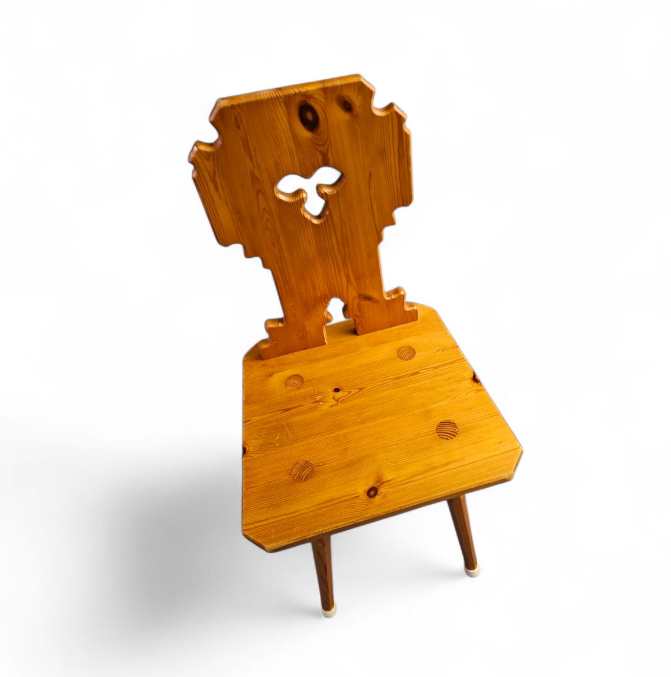 photo furniture 4 X Folk / Tyroler / Pine Wood Chairs / 1970