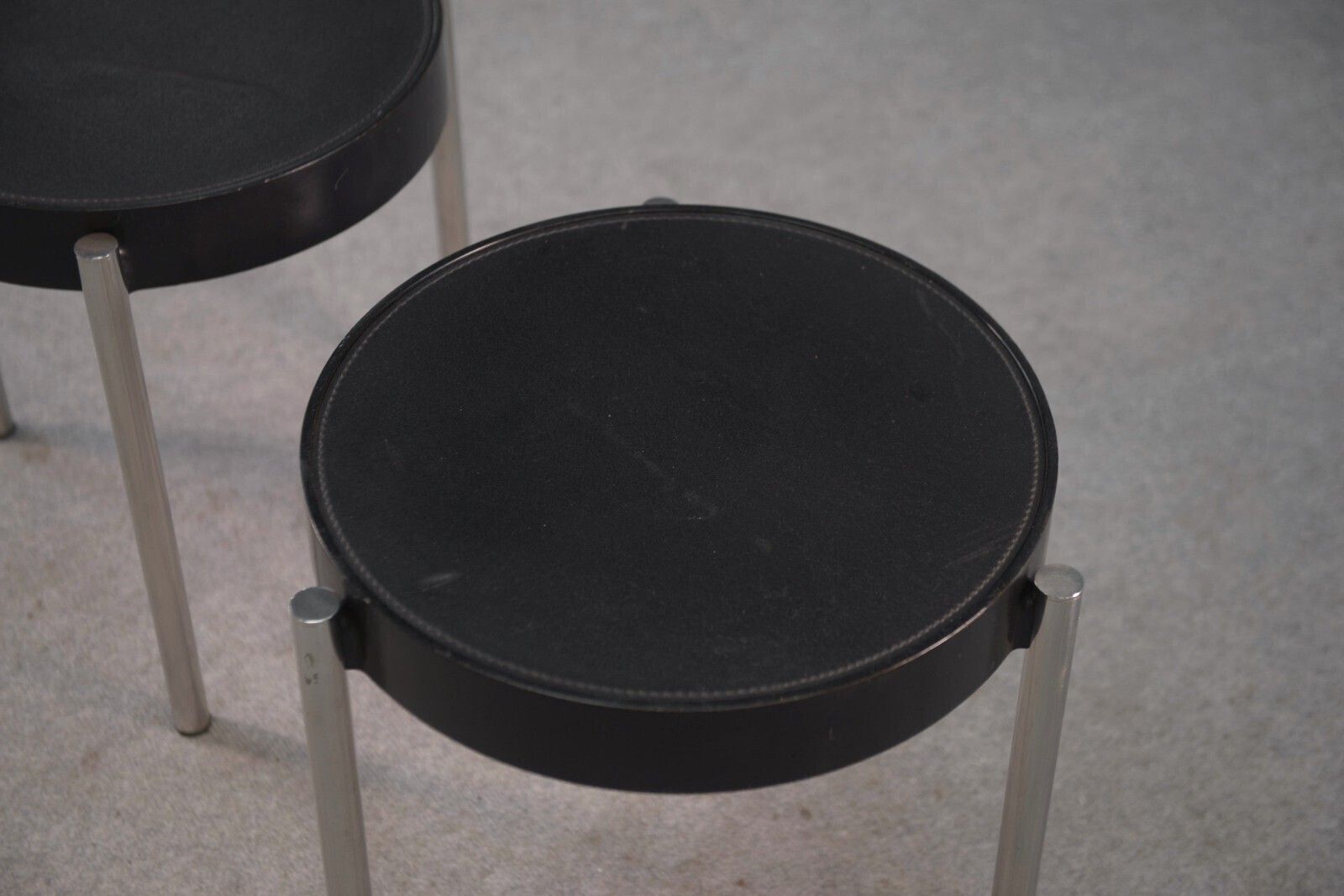 Pair Of Side Tables By Tavolino Brighella For Zanotta 1980's photo for sale