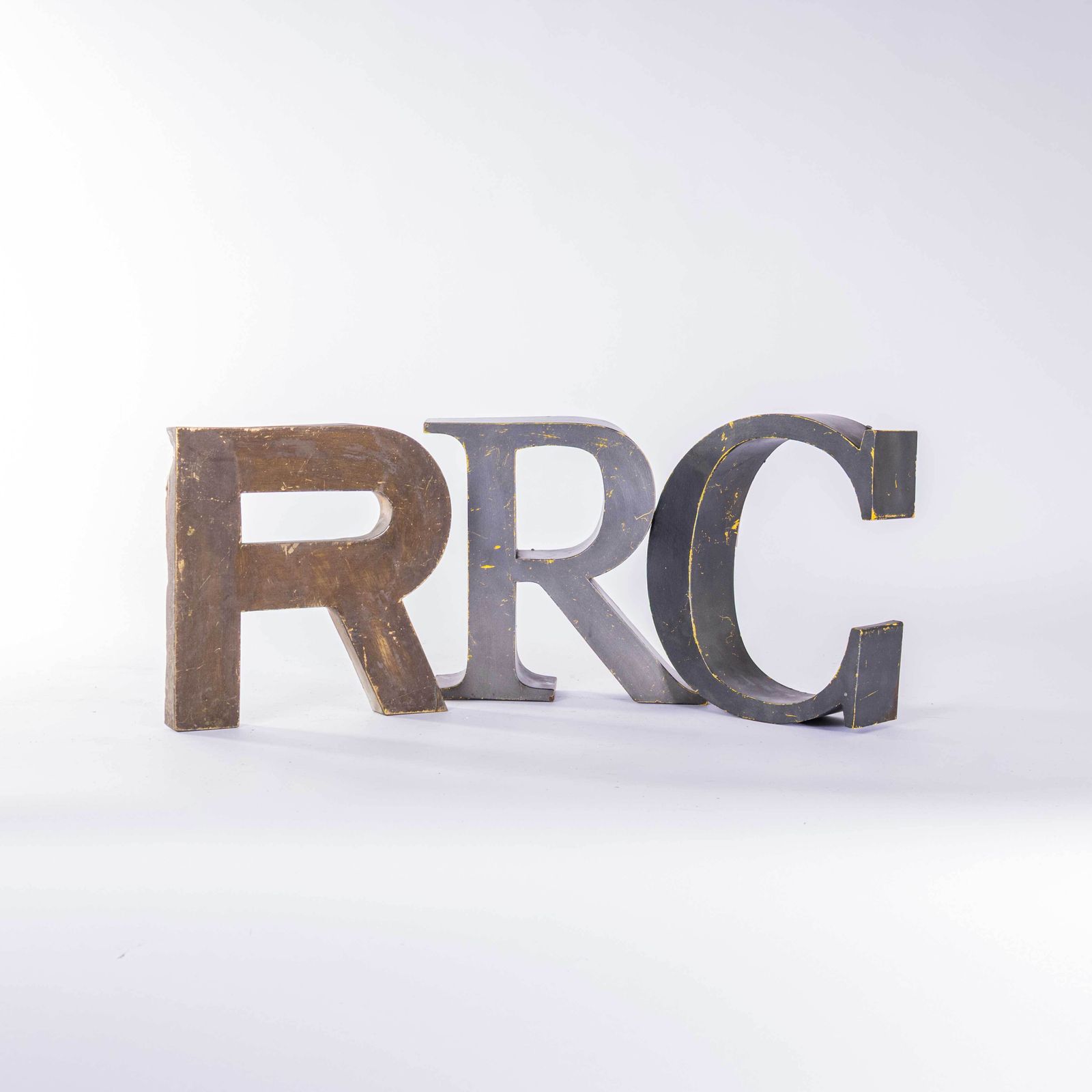1950's Original Large French Metal Shop Signage Letters   Letter R (Version 1) photo furniture