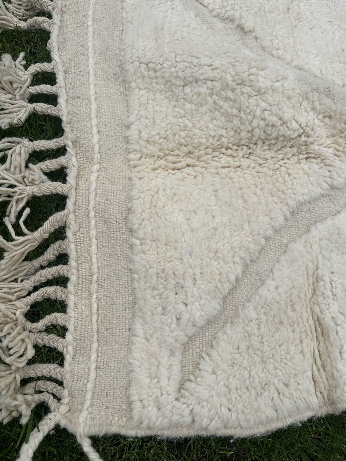 photo for sale Moroccan Berber Cream Wool Rug Beni Ourain Atlas Carpets