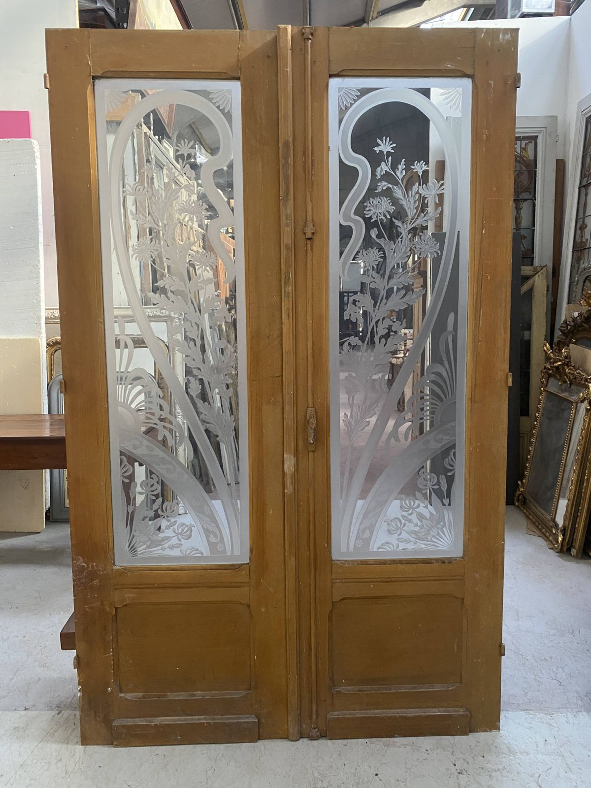 1113.075 Double Dividing Door In Wood And Etched Glass, 20th Century photo