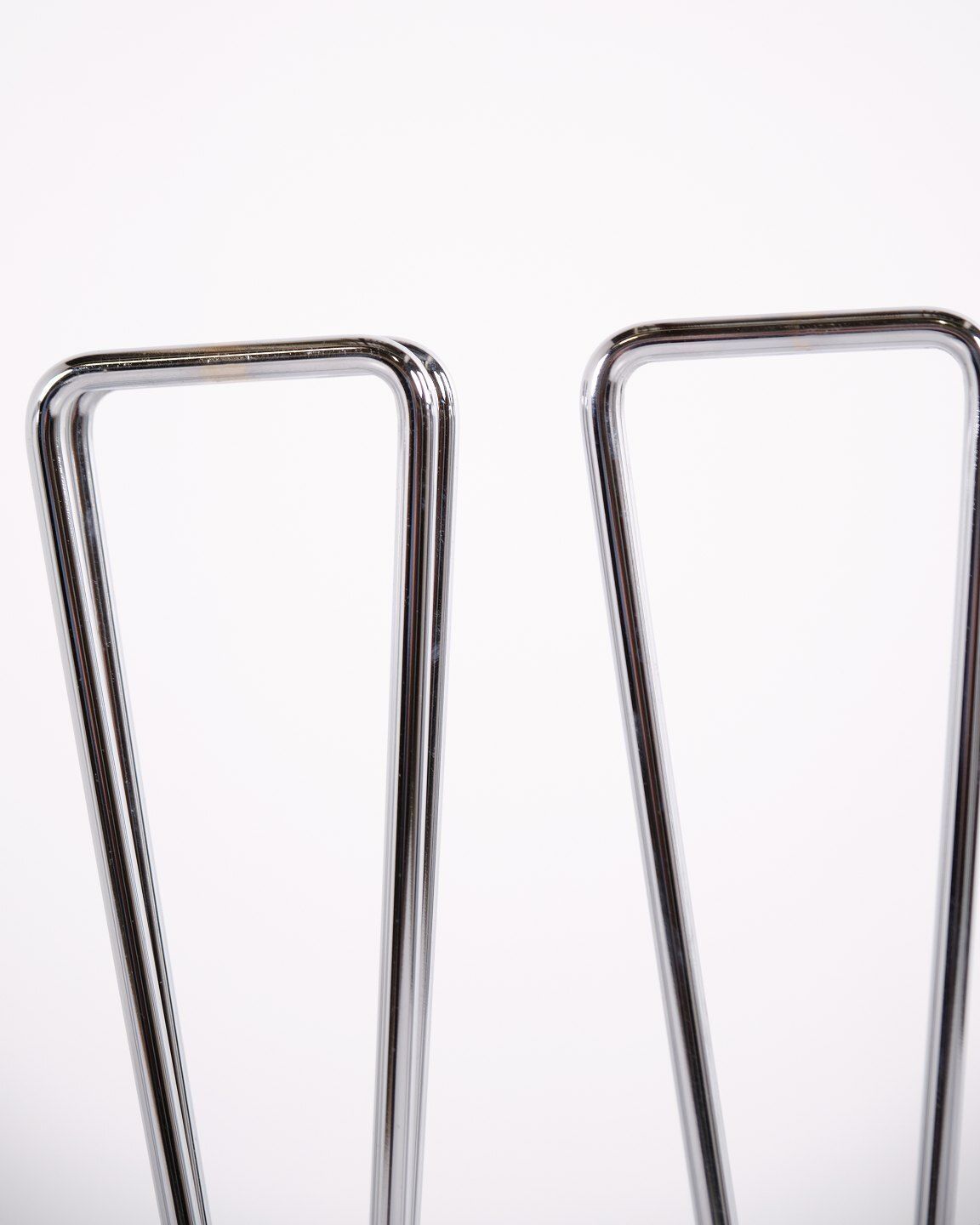 Set Of Original Fritz Hansen Table Legs   Fits Superellipse Dining Tables   Piet Hein & Bruno Mathsson photo vinterior