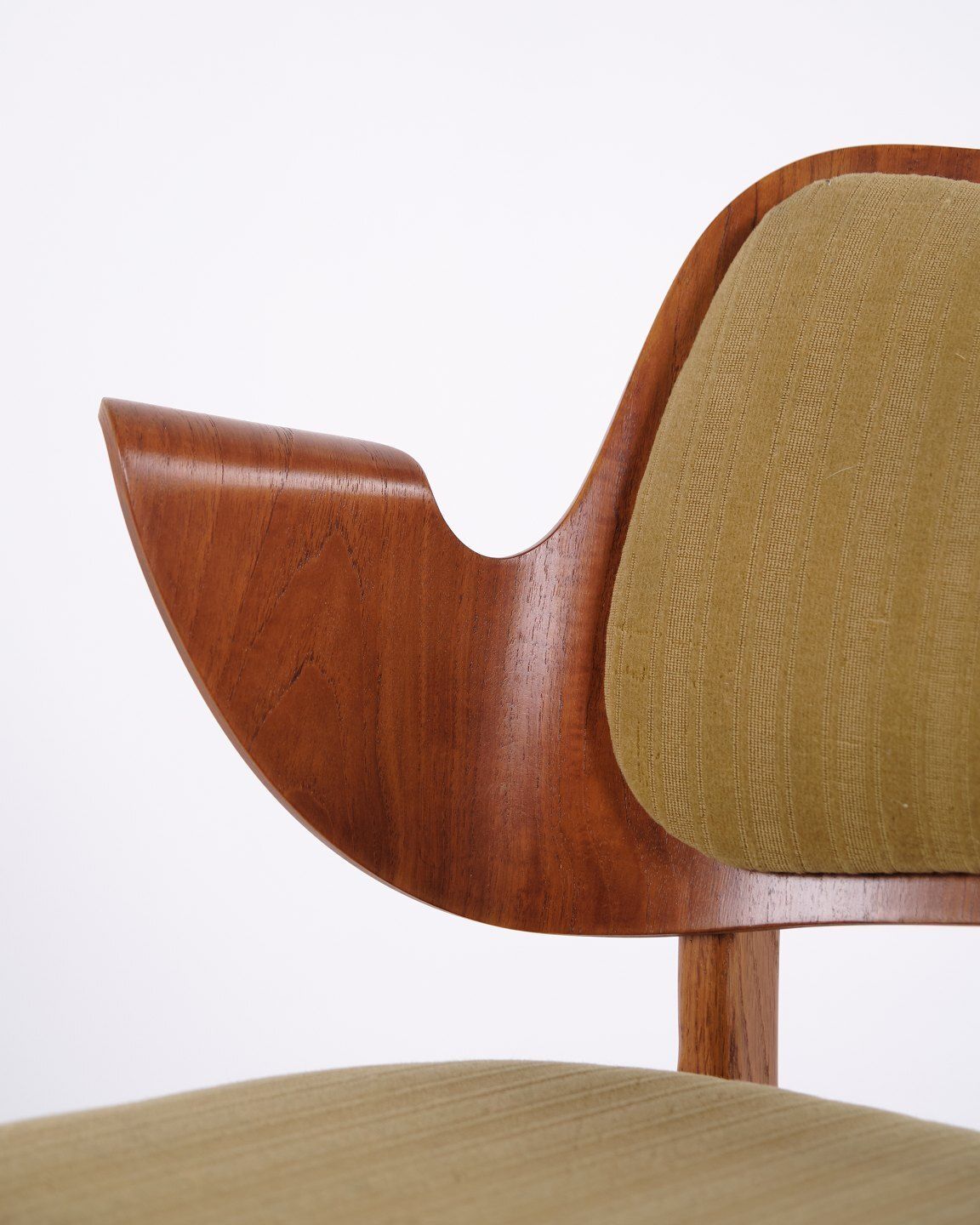 Armchair   Model 107   Oak & Teak   Original Upholstered   Hans Olsen   1960s photo vinterior