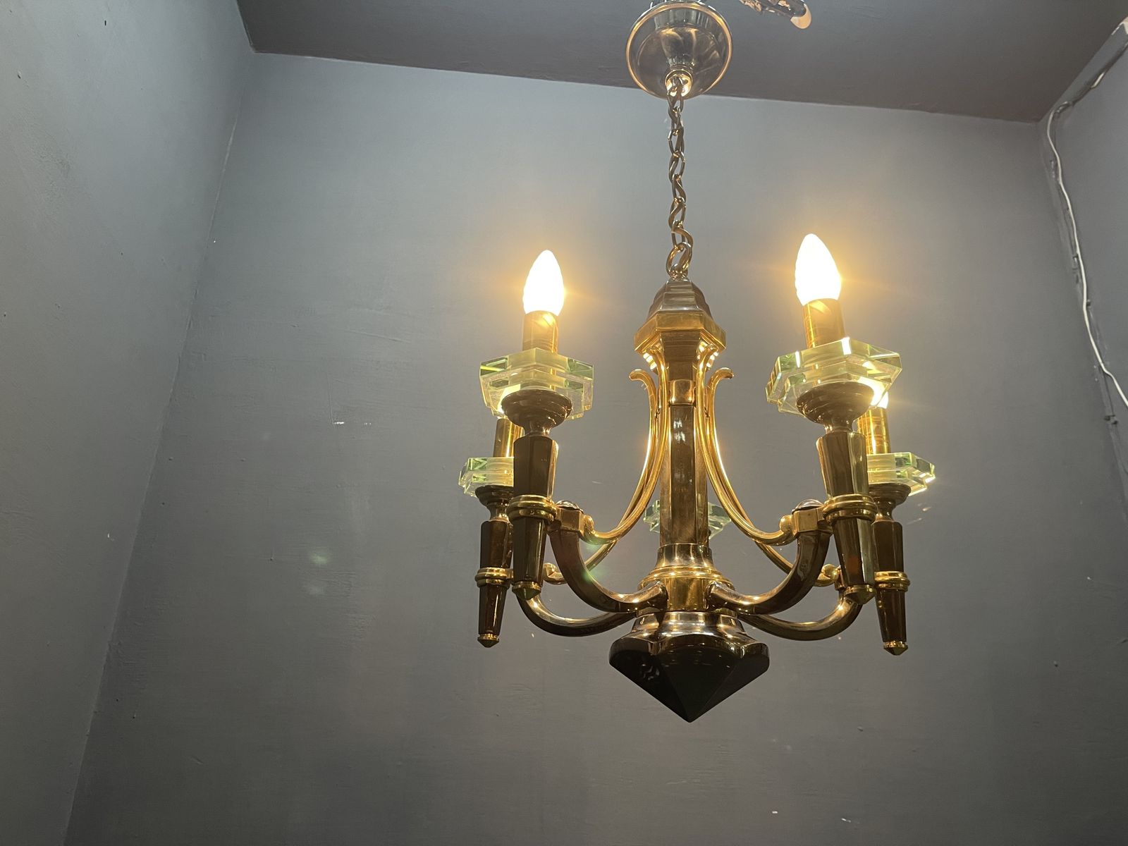 Brass And Crystal Chandelier By Lampart Milano 1970’s photo vintage