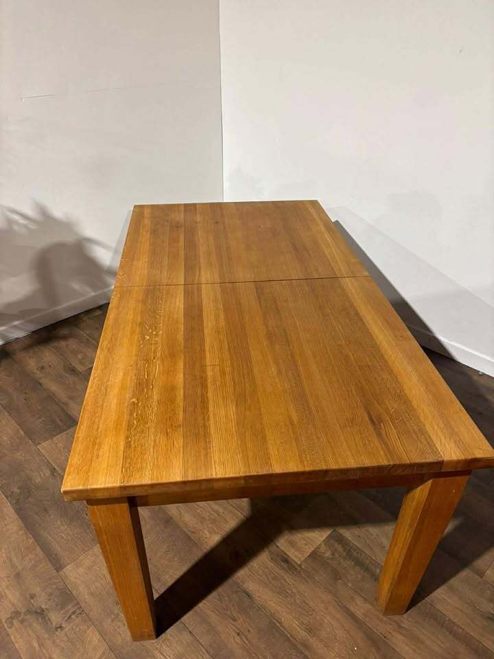 photo vintage Contemporary Solid Oak Extending Dining Table