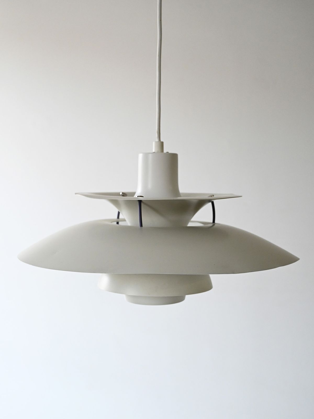 'Ph5' Pendant Lamp By Poul Henningsen For Louis Poulsen photo for sale