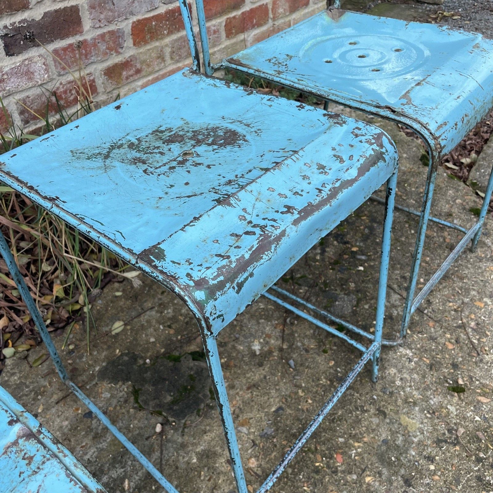325.0 4 X Vintage Indonesian Blue Metal Industrial Stackable Chairs Unique Set Of 4 photo