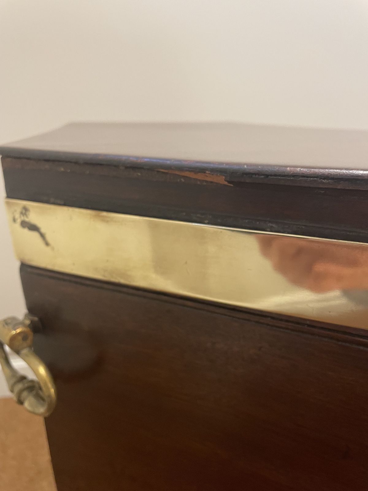 Georgian Mahogany Cellarette photo vintage