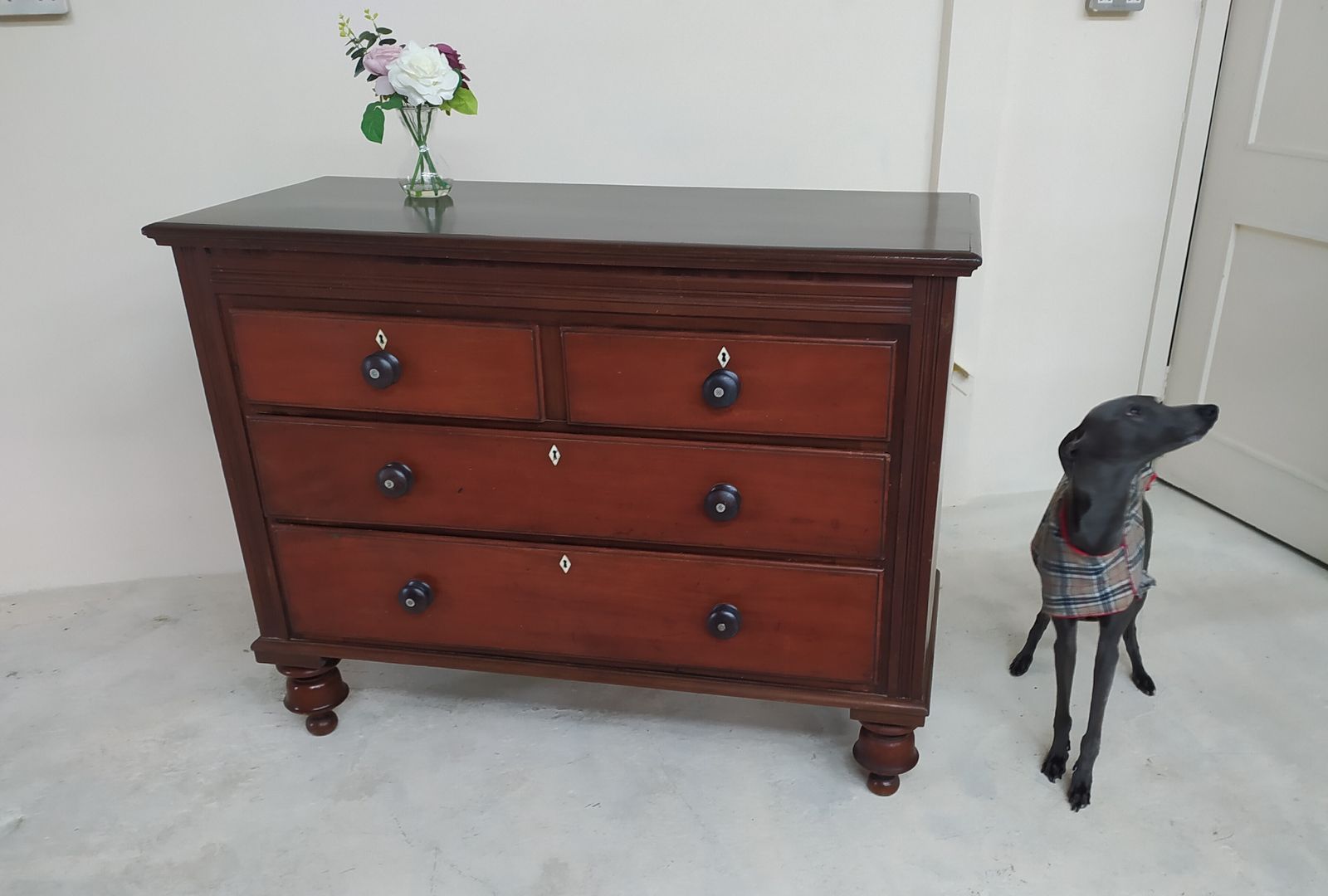 Furniture Large Victorian Chest Of Drawers, Mahogany photo