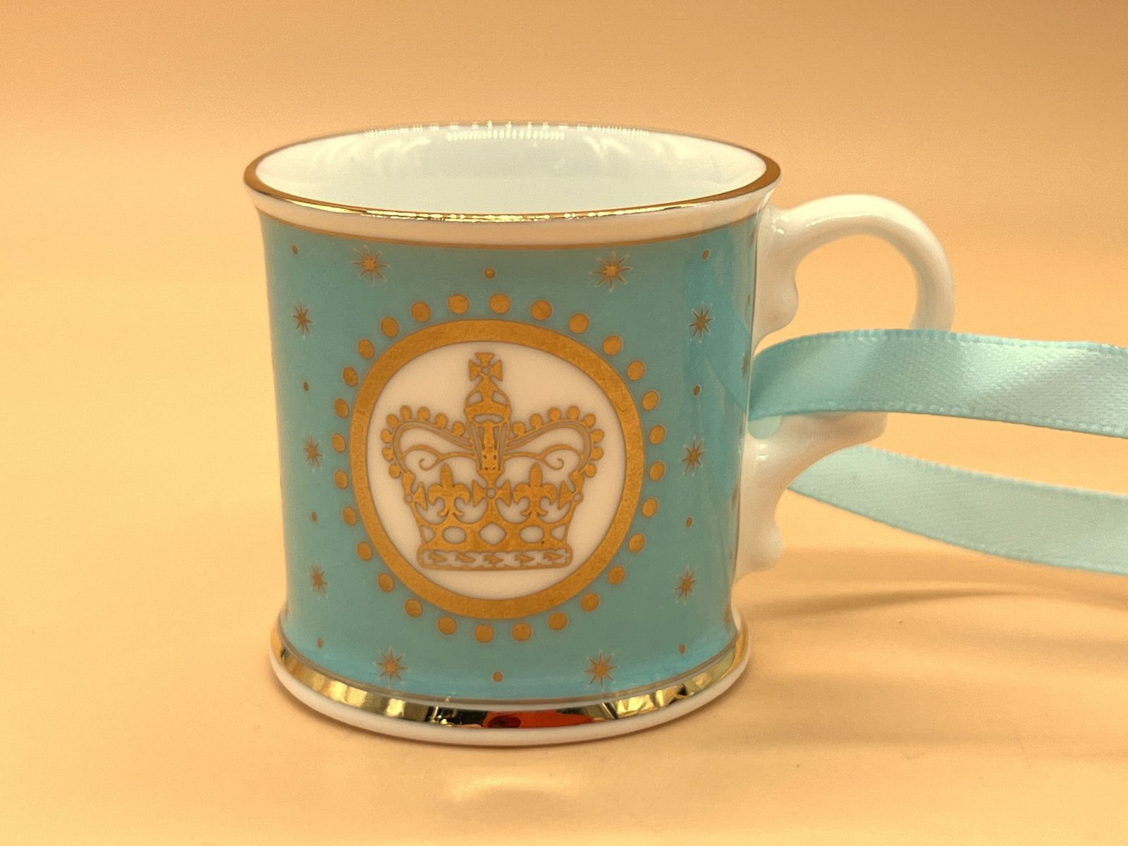 Miniature Buckingham Palace Porcelain Royal Collection Beaker / Mug In Original Packaging. photo for sale