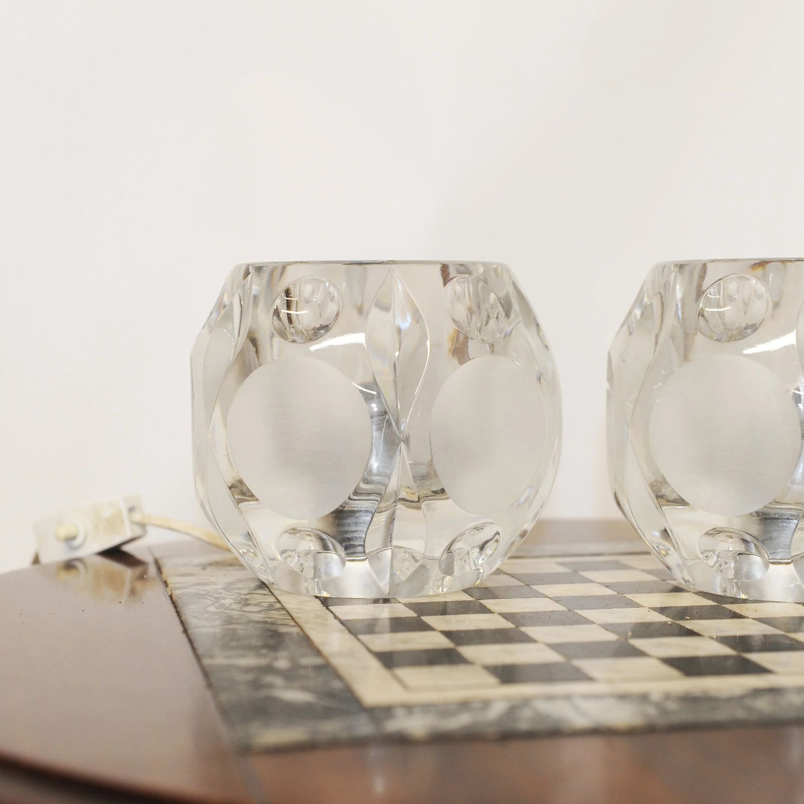 Pair Of German Peill And Putzler Frosted Glass Circular Table Lamps, Set Of 2, 1970s photo vintage