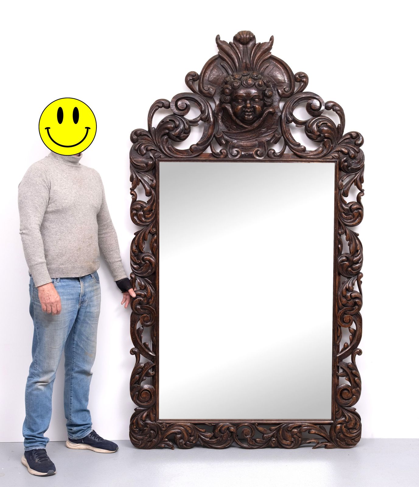 photo vintage Impressive Monumental 18 Century Antique Cherub Oak Mirror Holland