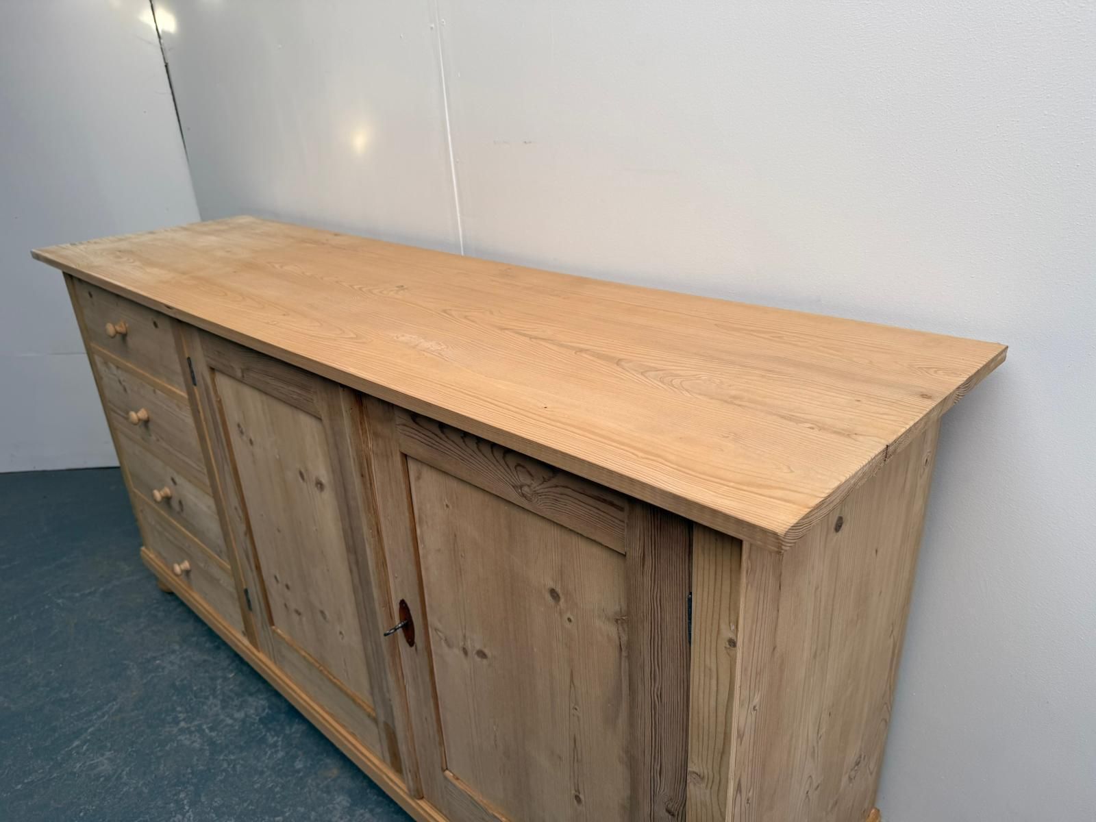 A Superb Antique Pine 4 Drawer Kitchen Dresser Base To Wax / Paint photo 895.0