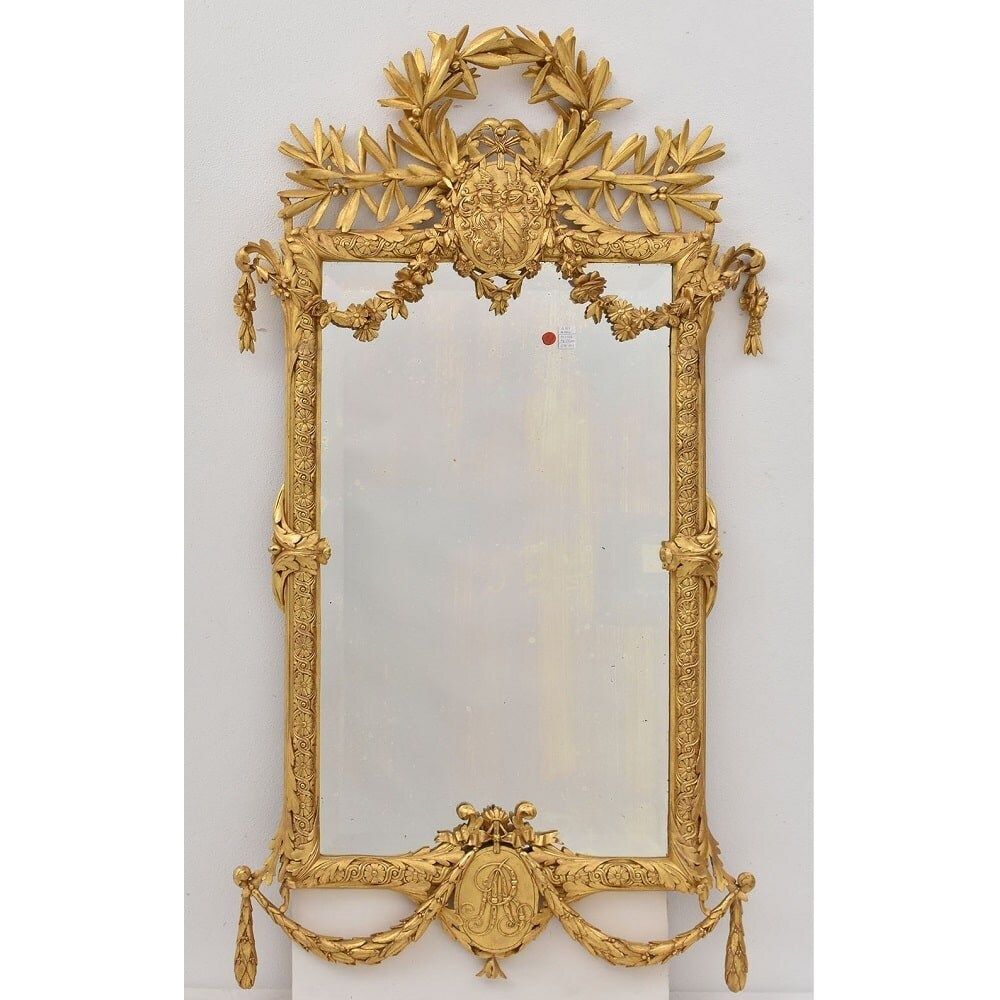 Antique Gold Leaf Wall Mirror Avec Laurel Garland, Carved And Gilded Wood Frame, XIX Century. (Spc193)